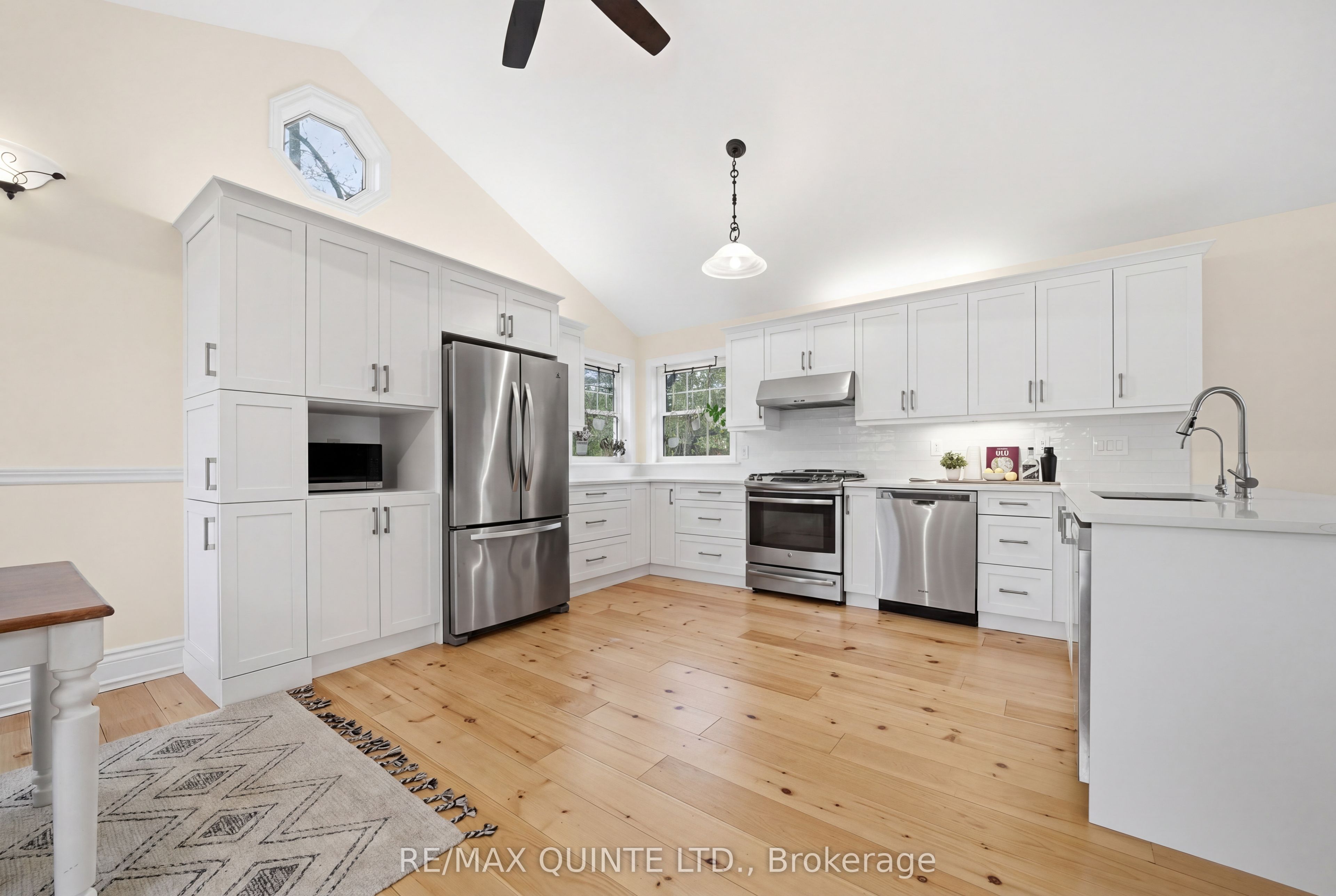 5 Hermon Lane Property Photo 13