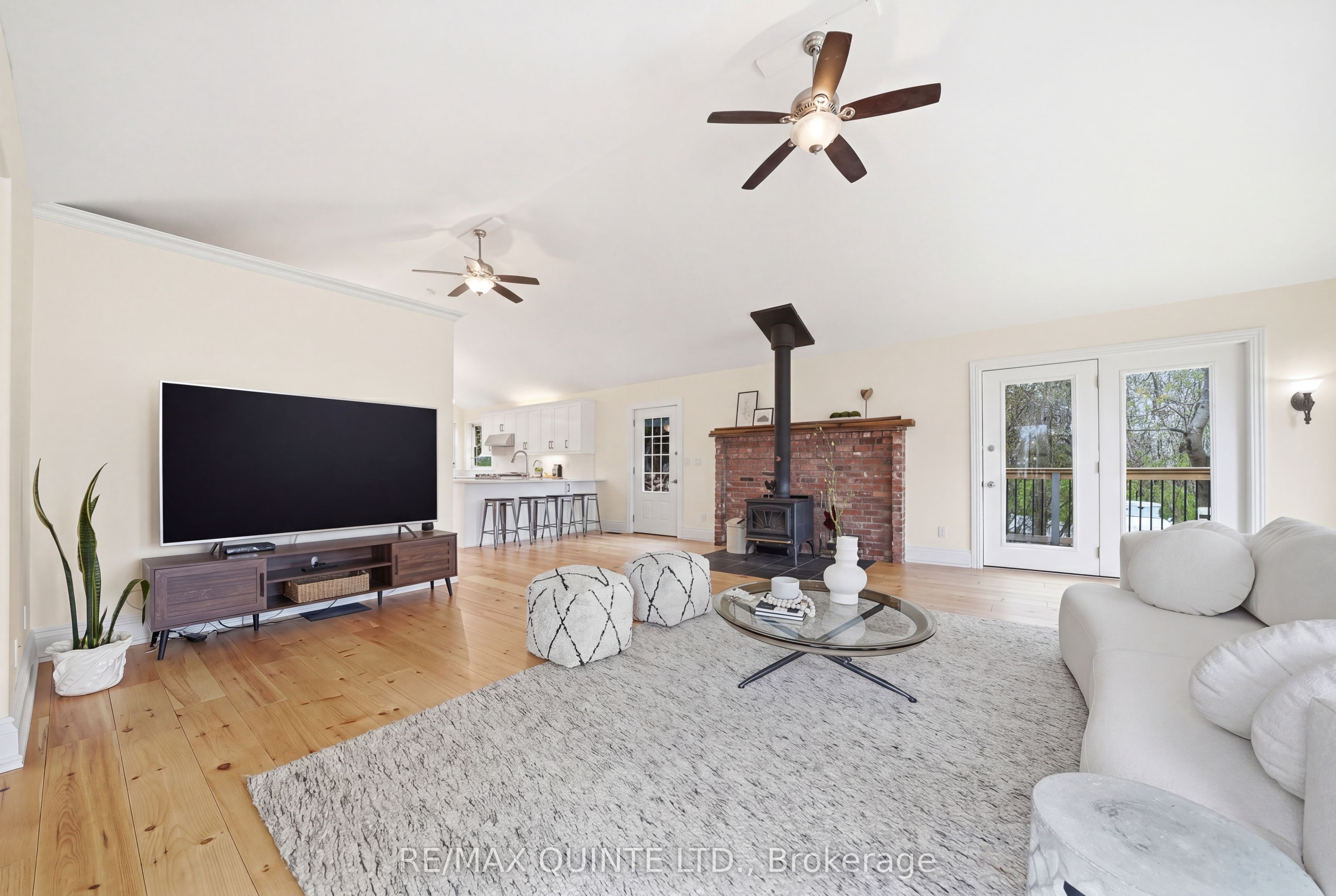 5 Hermon Lane Property Photo 21