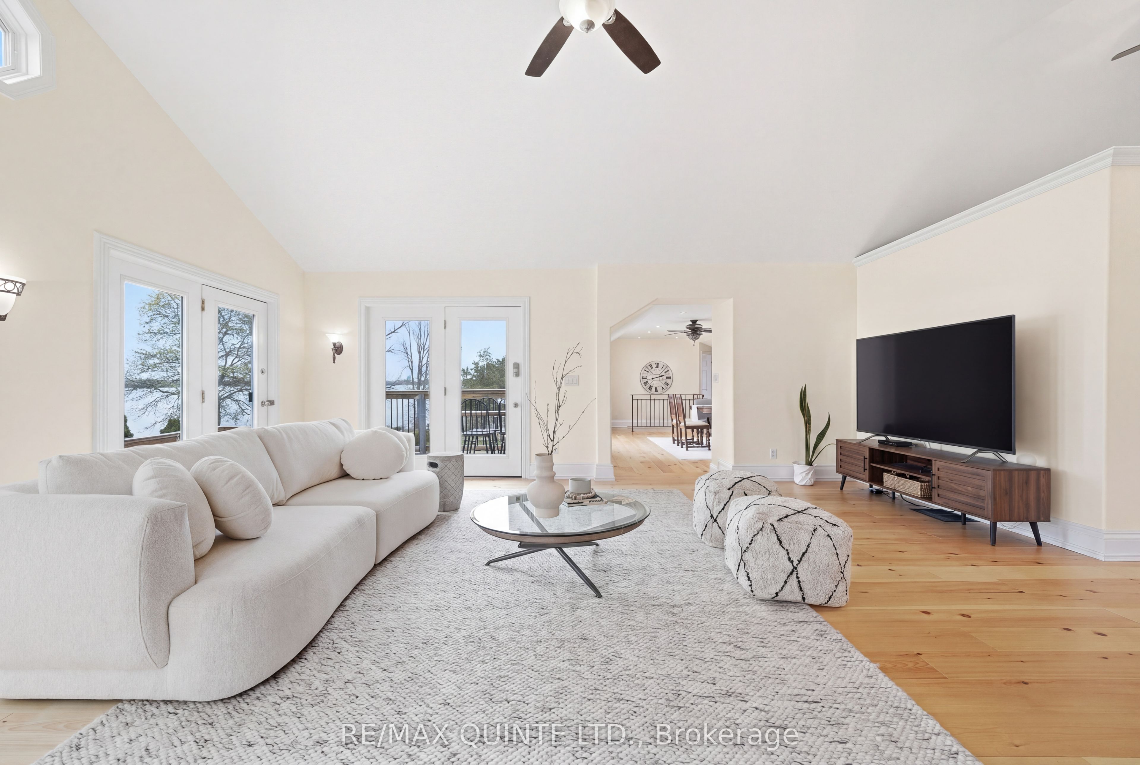5 Hermon Lane Property Photo 22