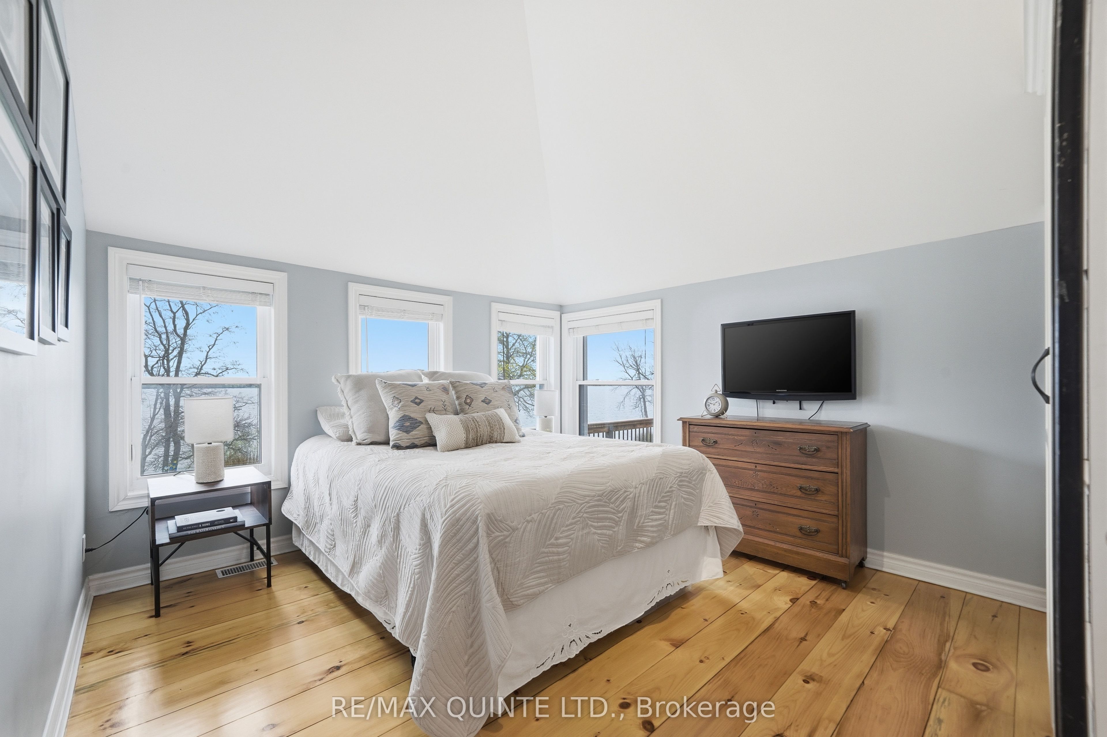 5 Hermon Lane Property Photo 25