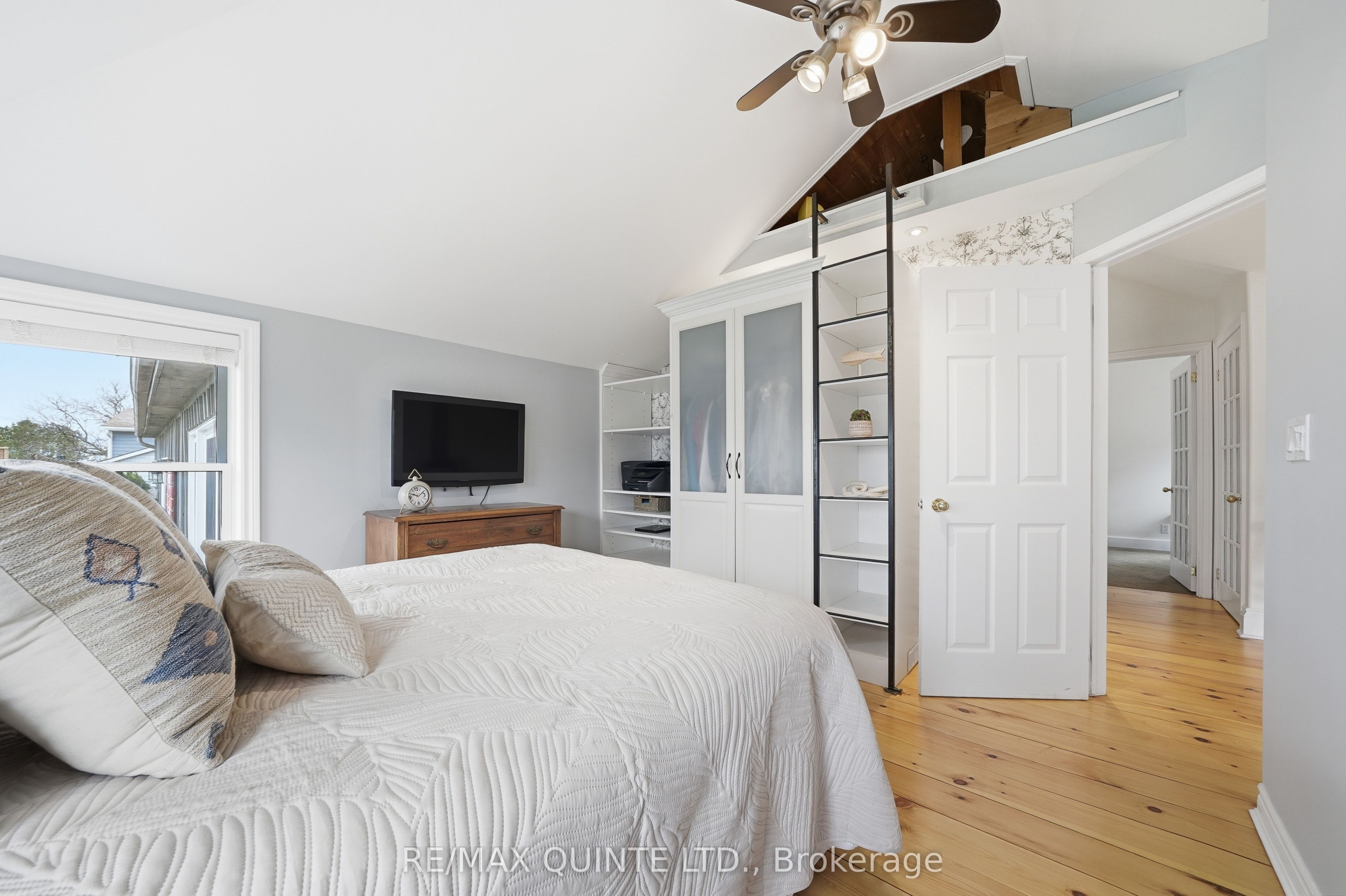 5 Hermon Lane Property Photo 26