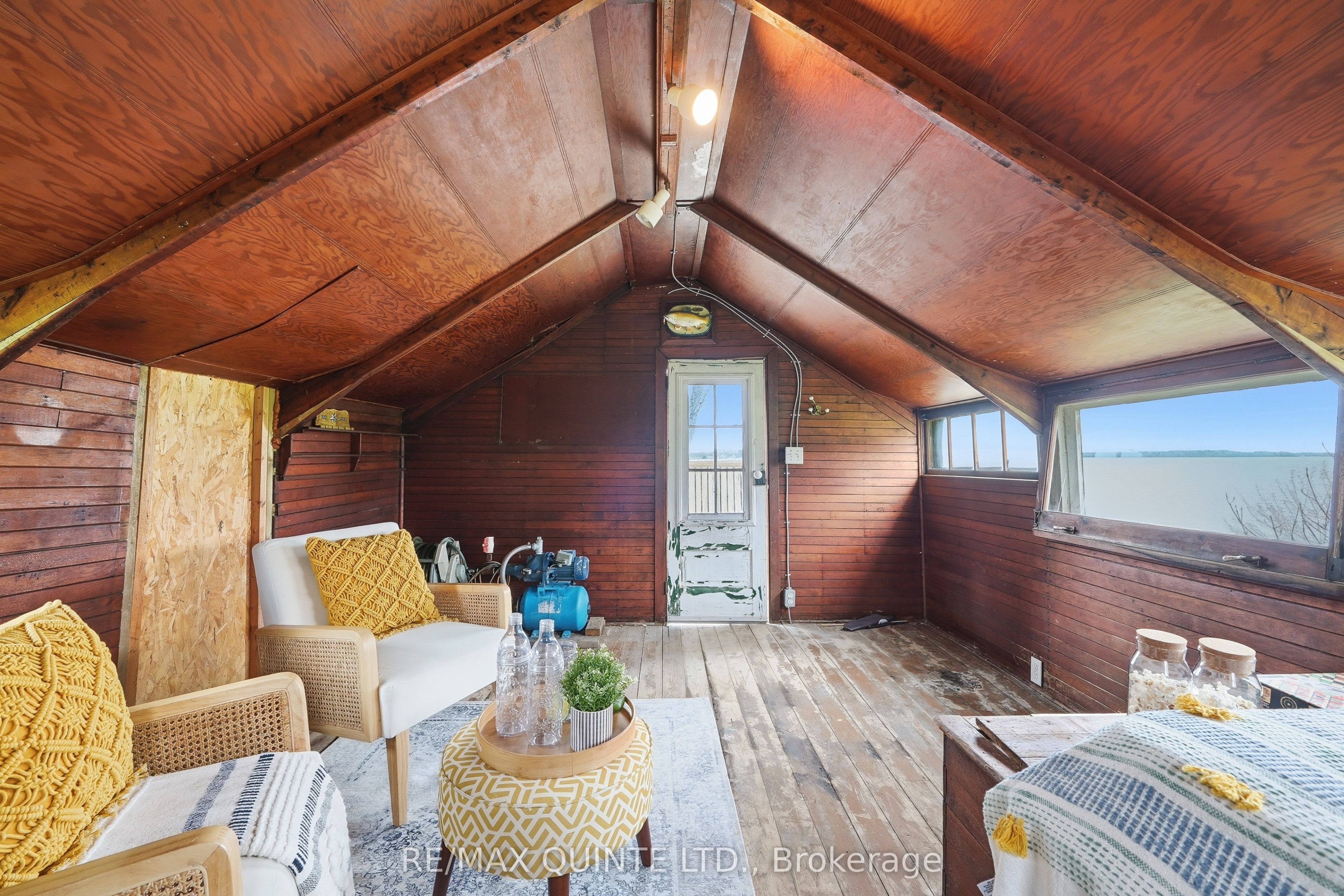 5 Hermon Lane Property Photo 47