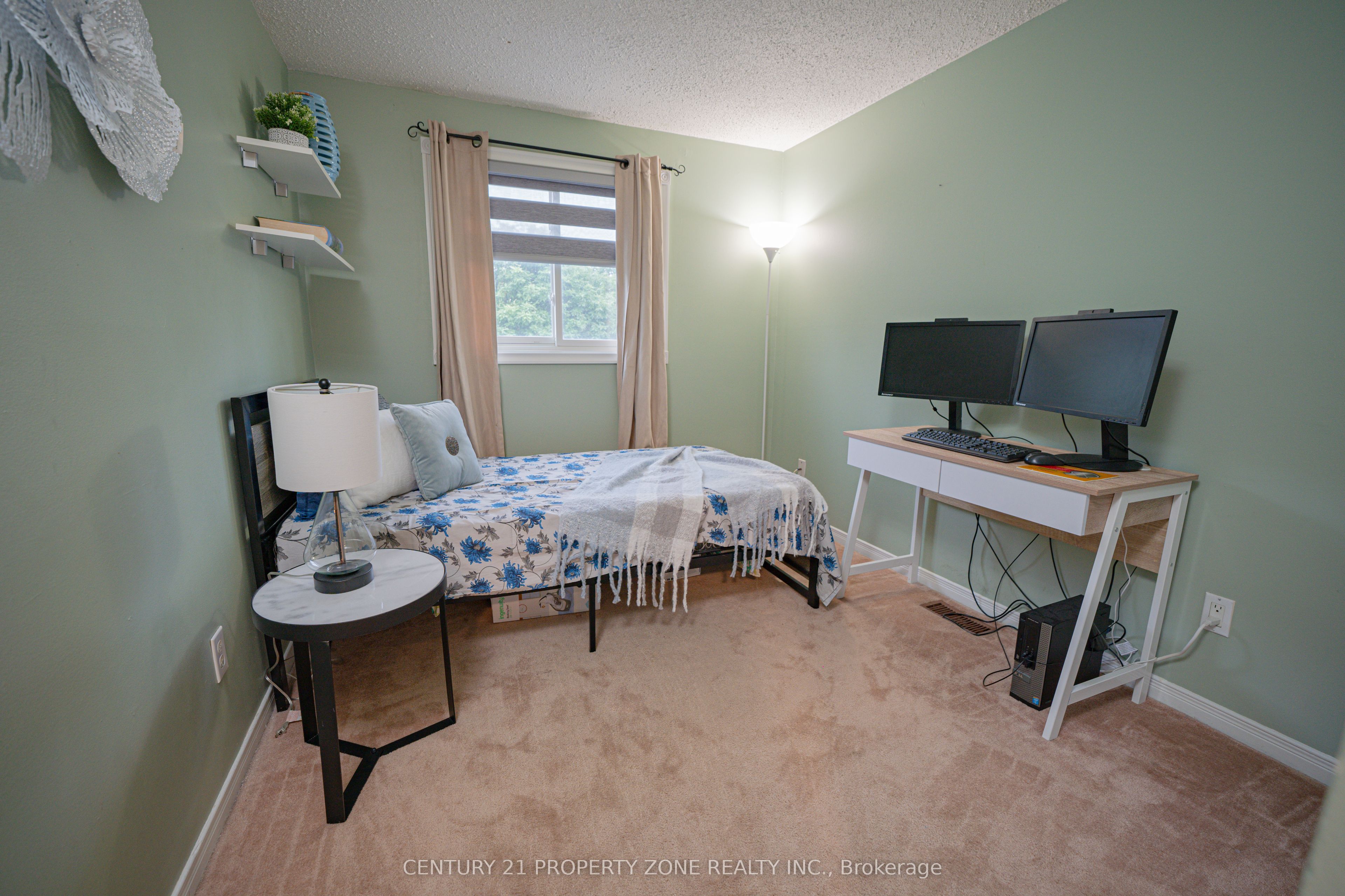 92 Highland Crescent Property Photo 13