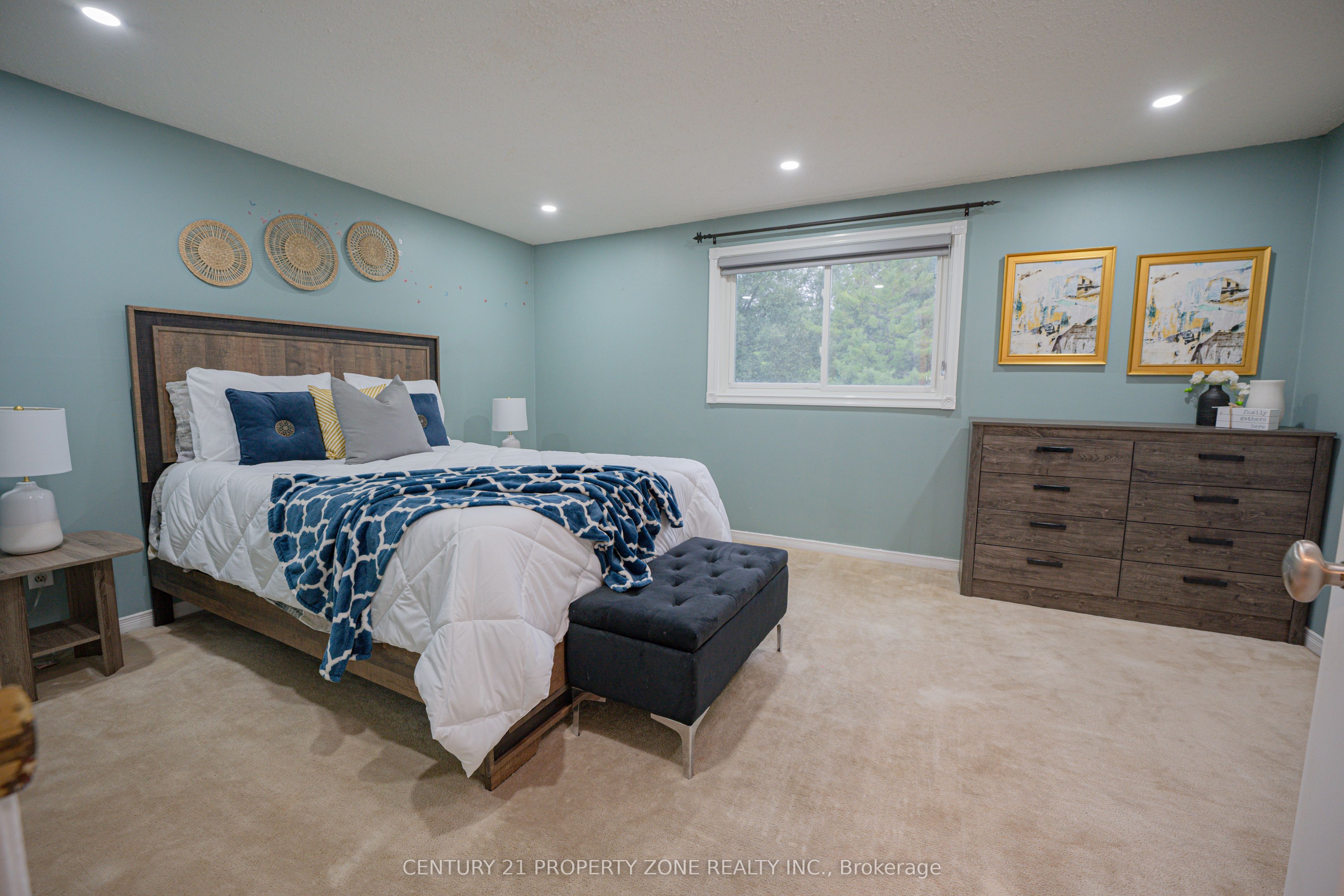 92 Highland Crescent Property Photo 15
