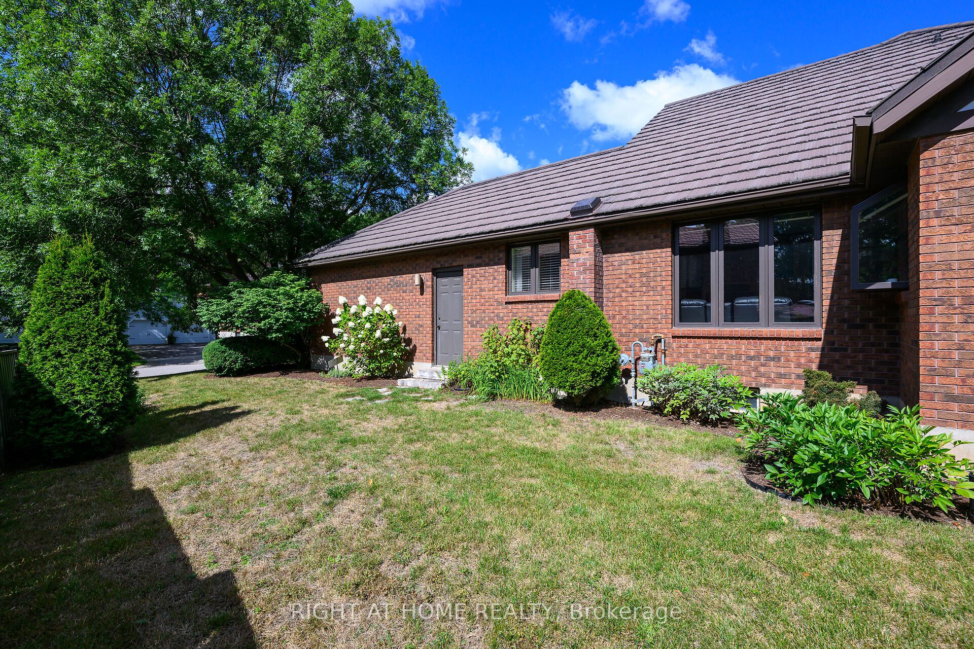 33 Walnut Drive Property Photo 43
