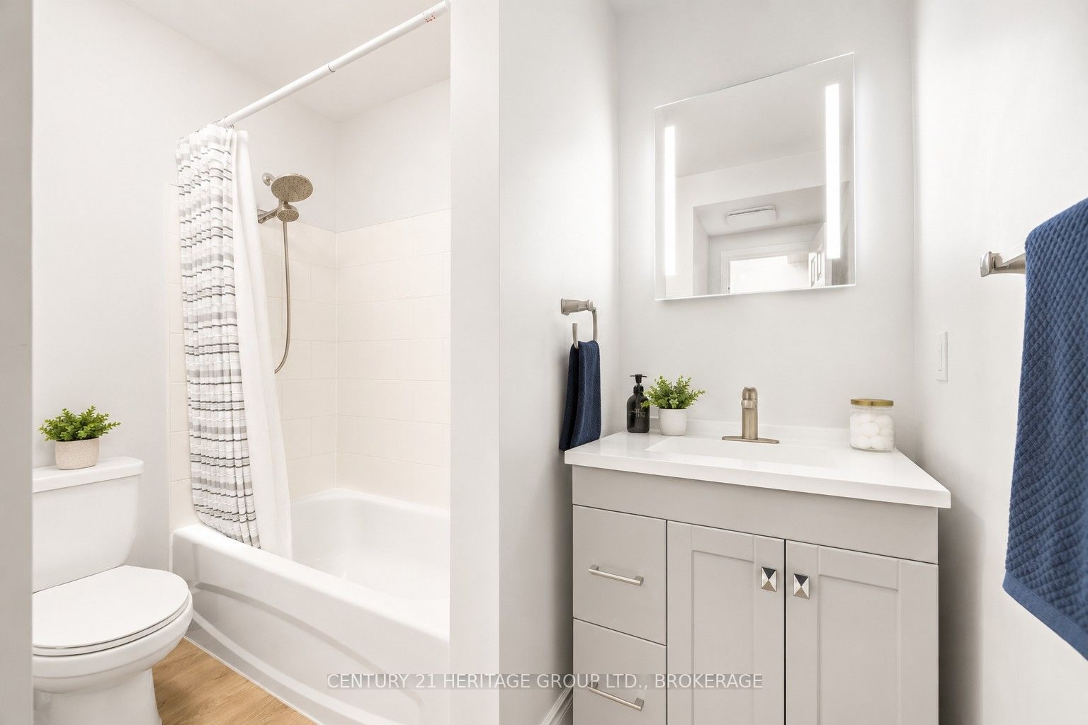 573 Armstrong Road 203 Property Photo 17