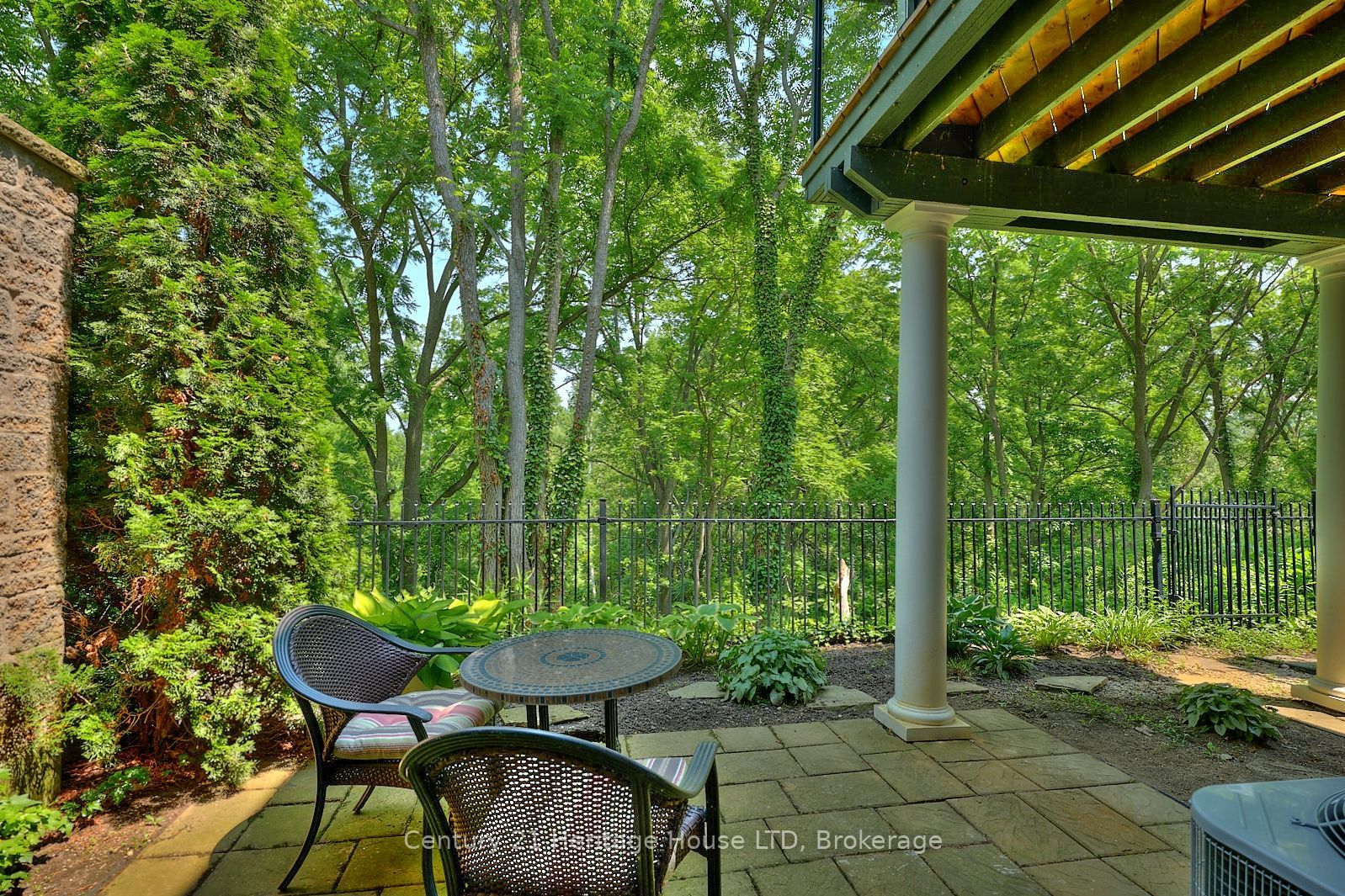 14 Tulip Tree Common Property Photo 36