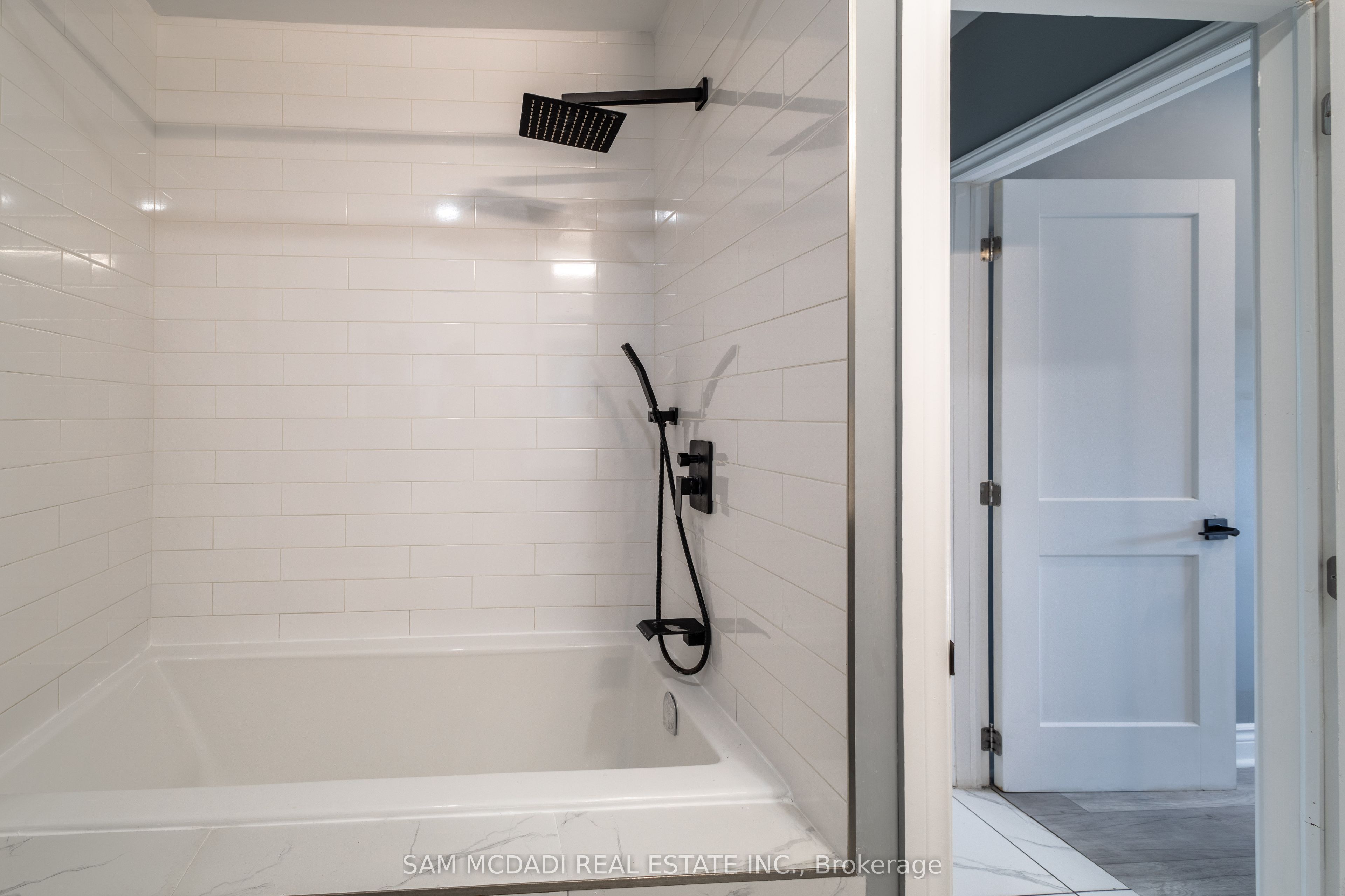 55 Allan Avenue Property Photo 13