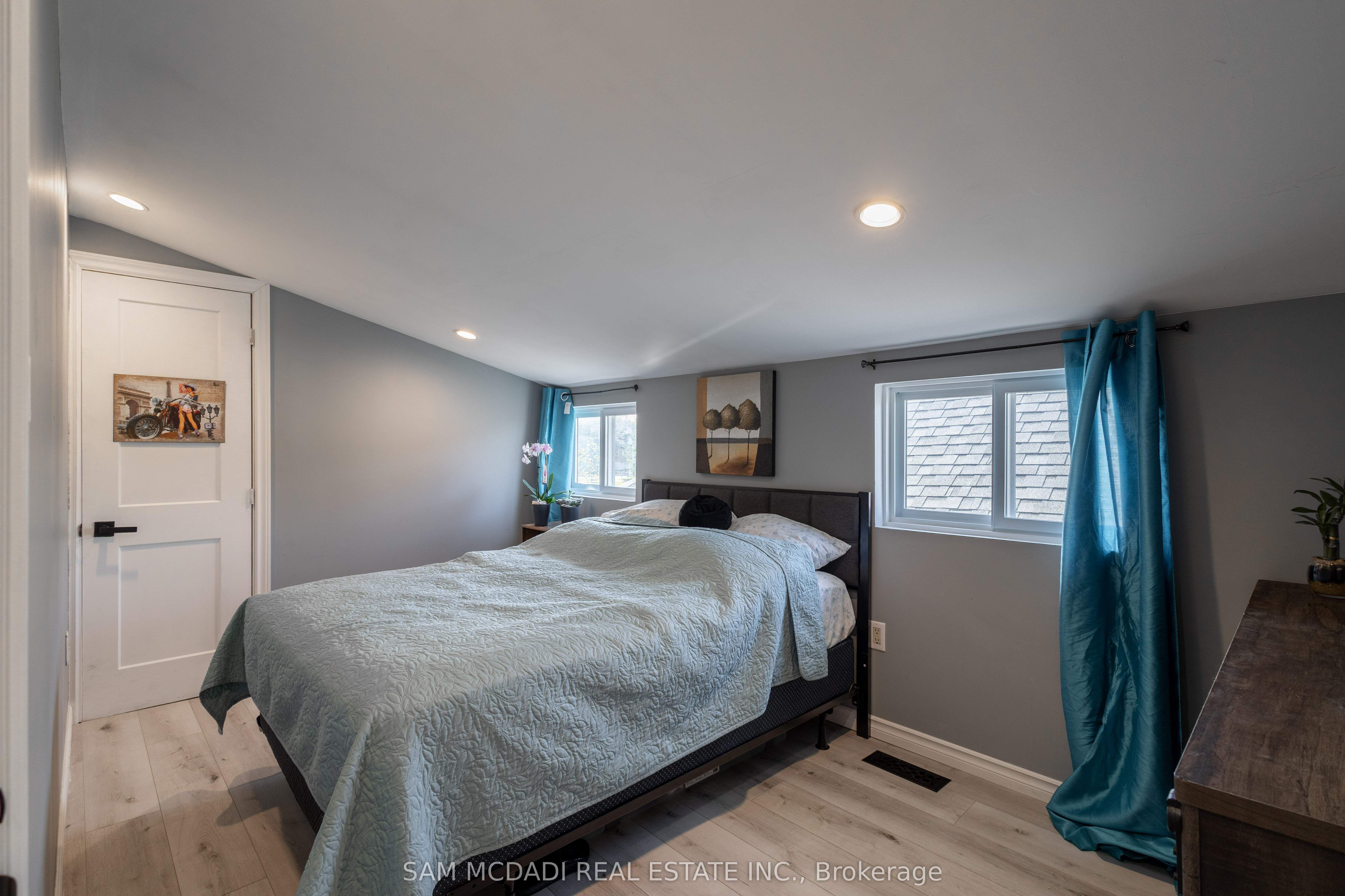 55 Allan Avenue Property Photo 17