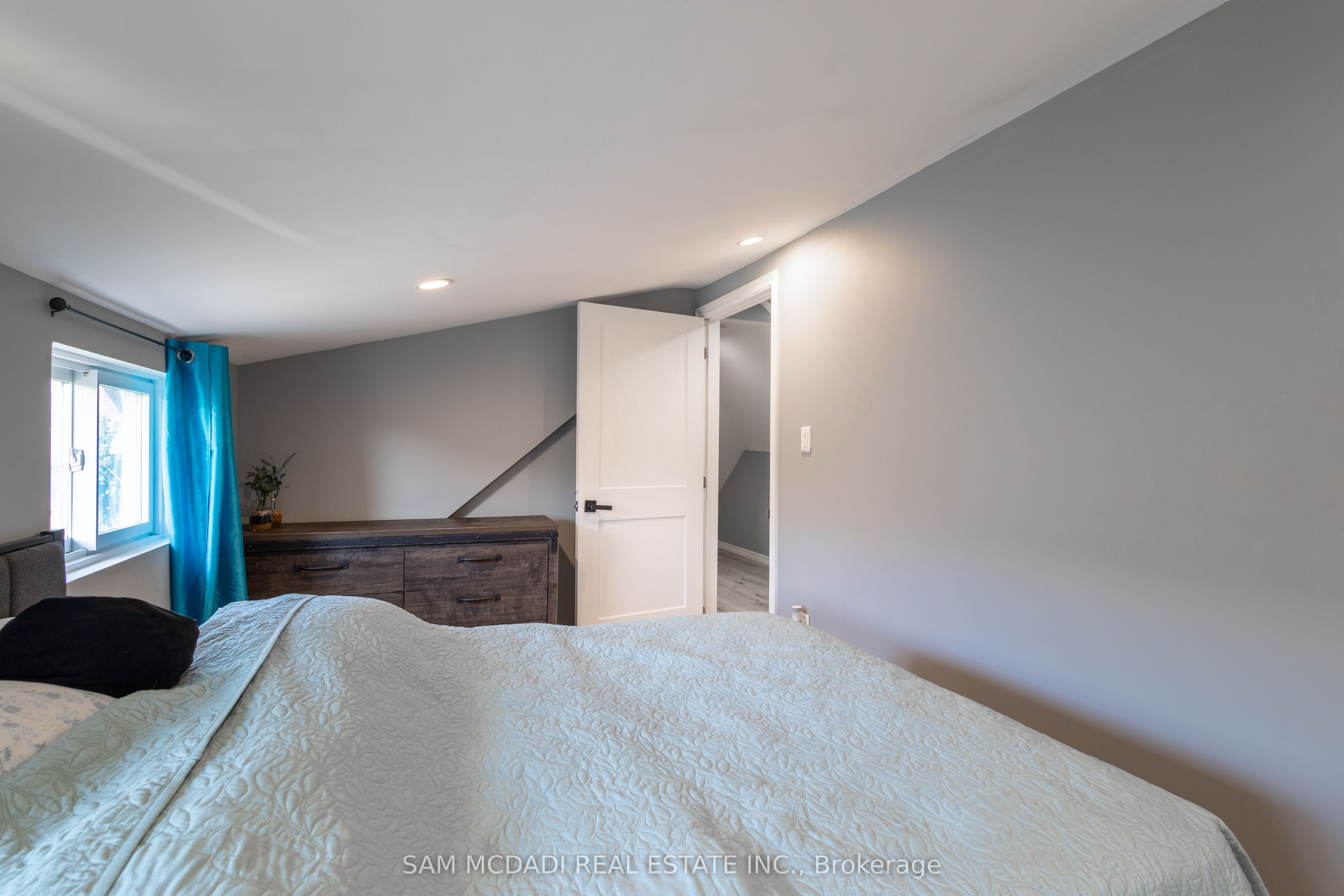 55 Allan Avenue Property Photo 18