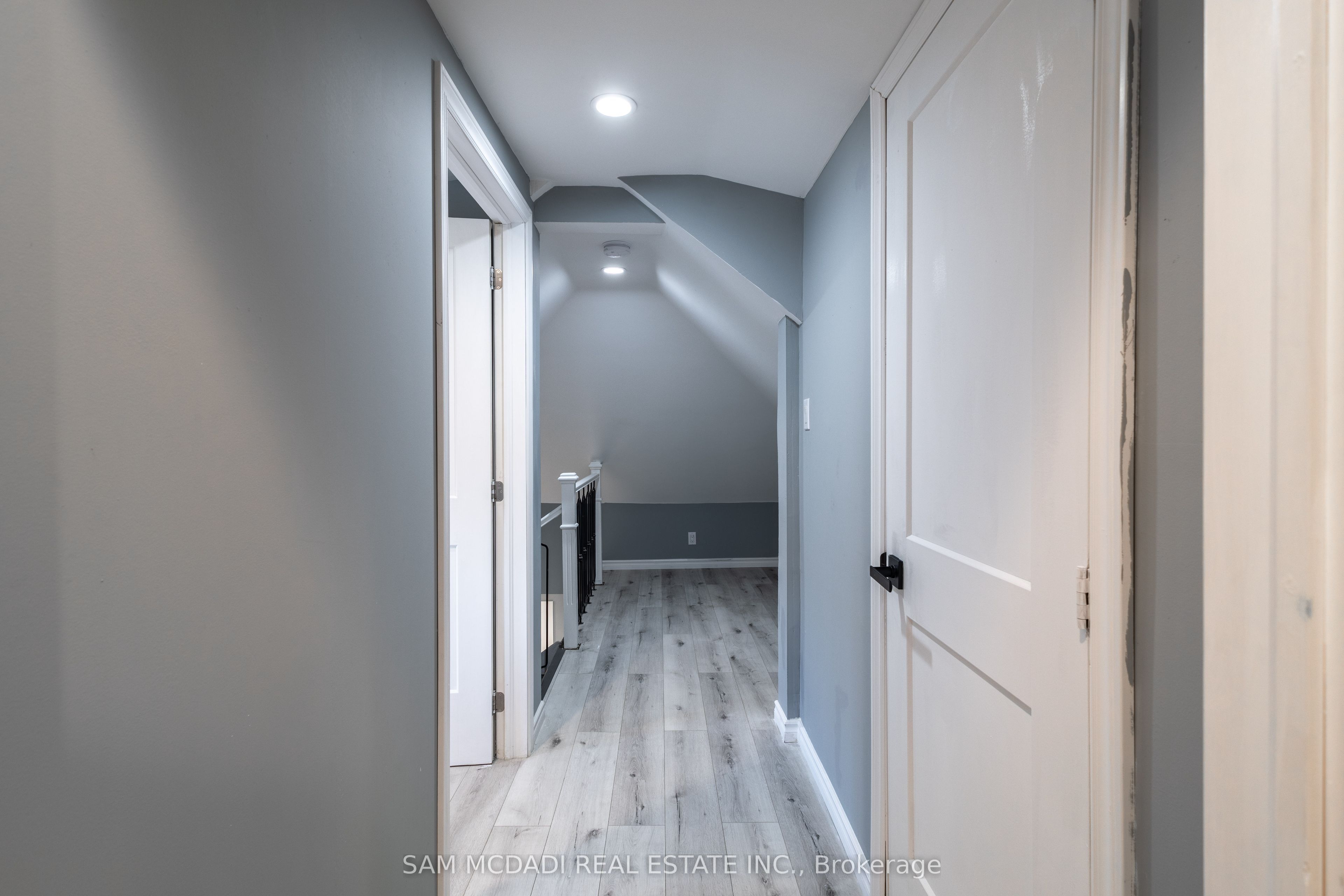 55 Allan Avenue Property Photo 21