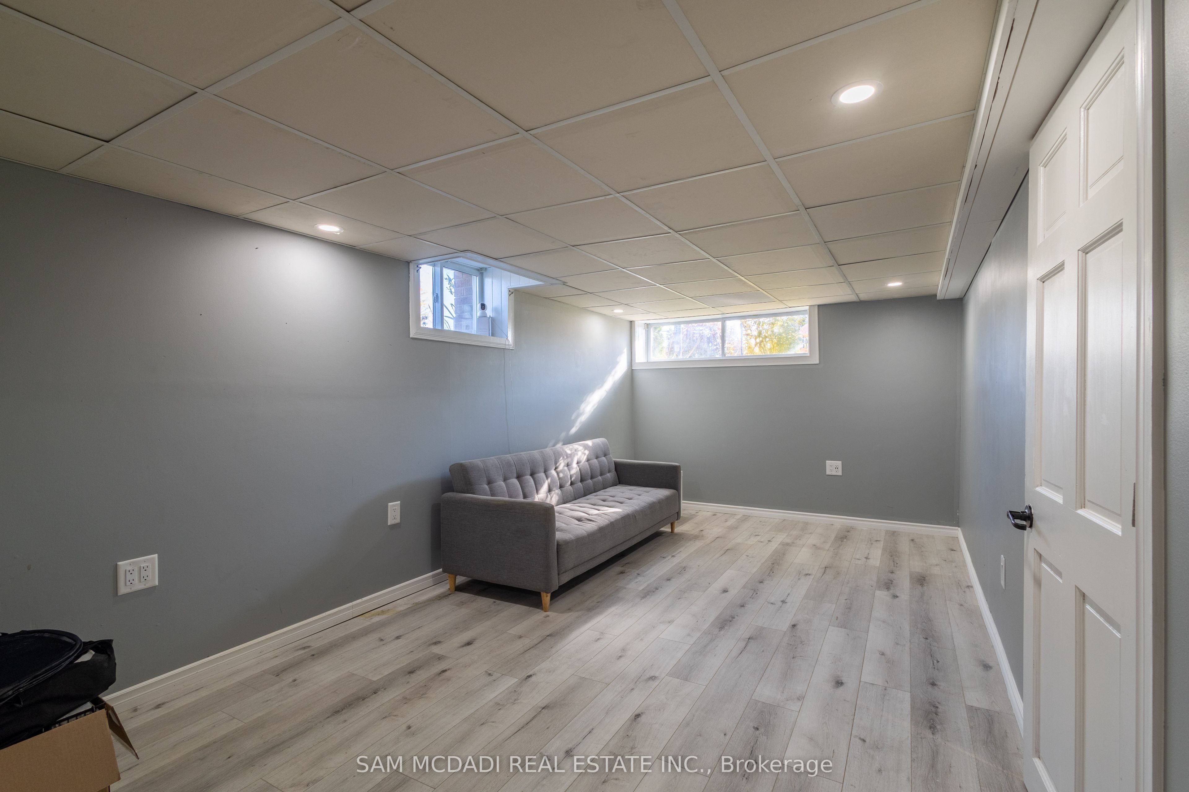 55 Allan Avenue Property Photo 29