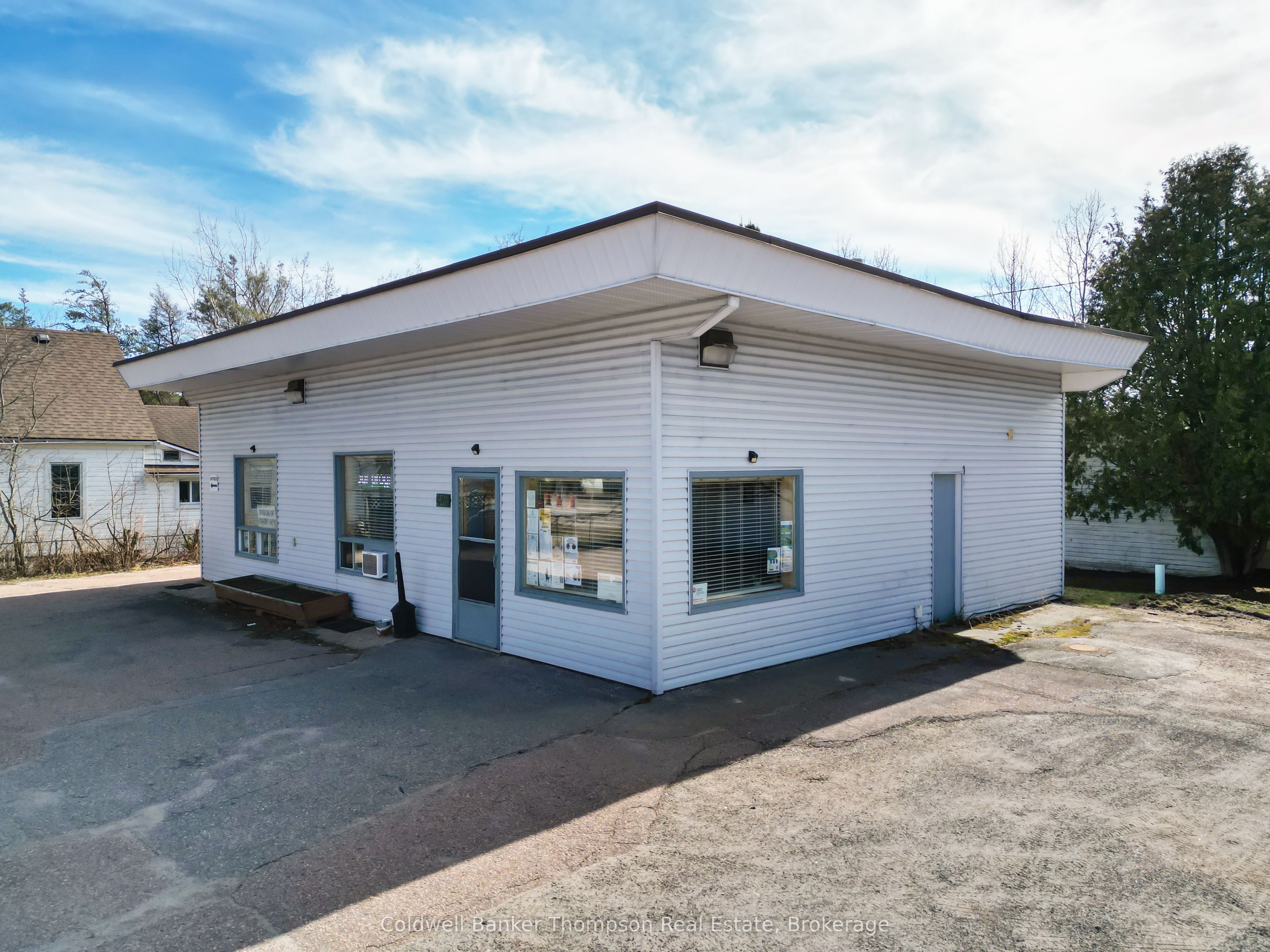 324 Highway 124 Property Photo 8