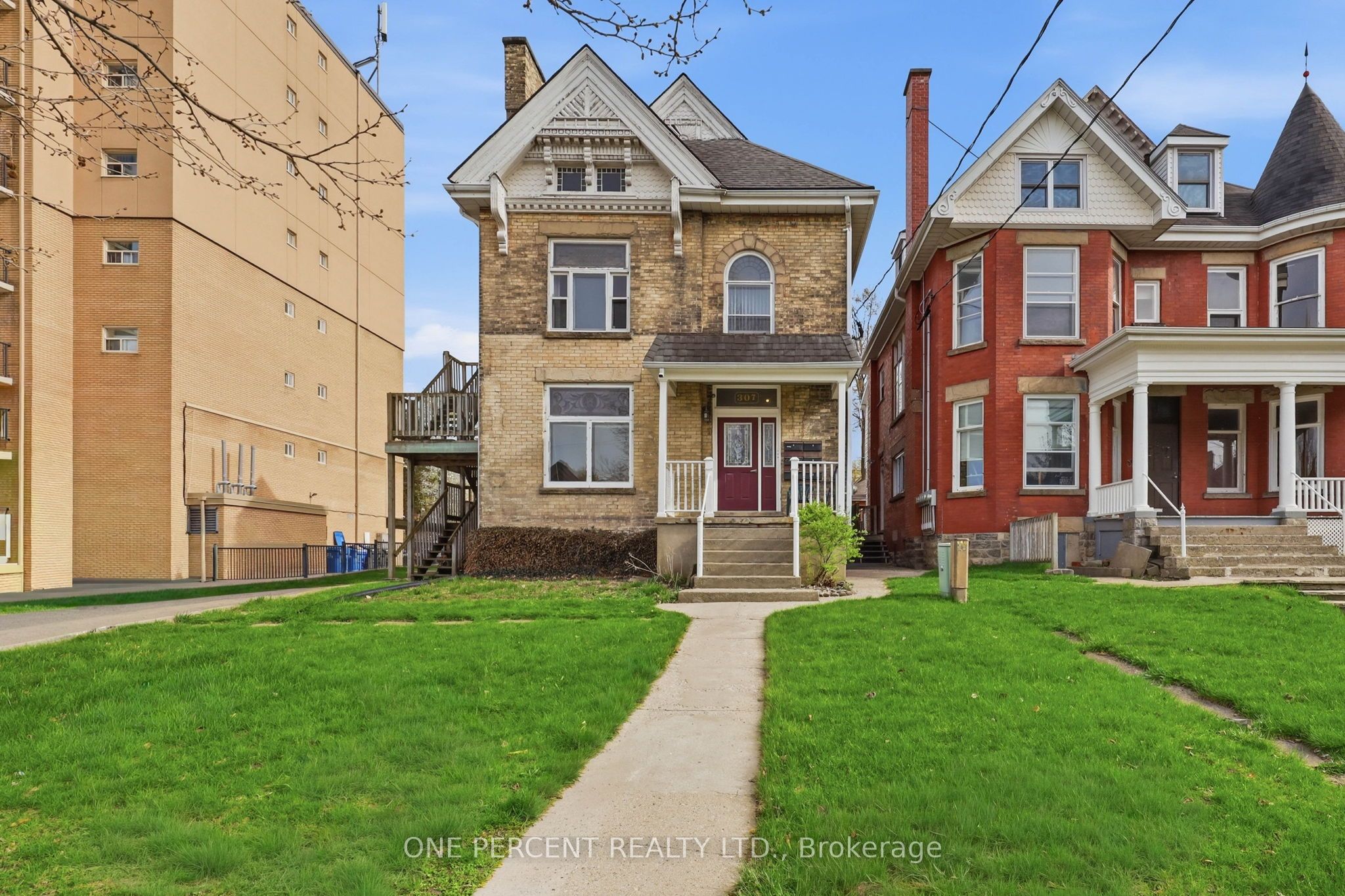 307 Central Avenue Property Photo 1