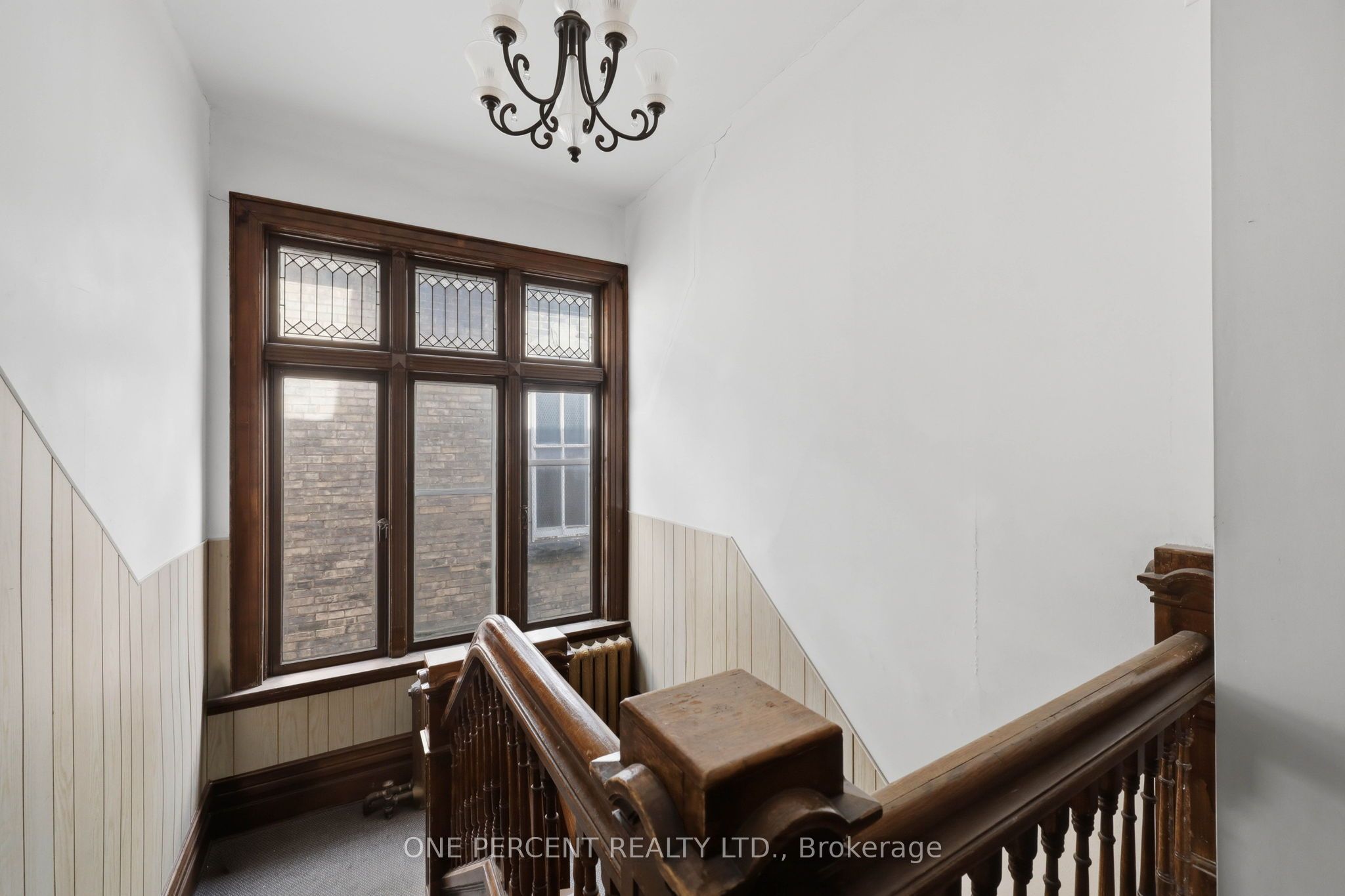 305 Central Avenue Property Photo 16