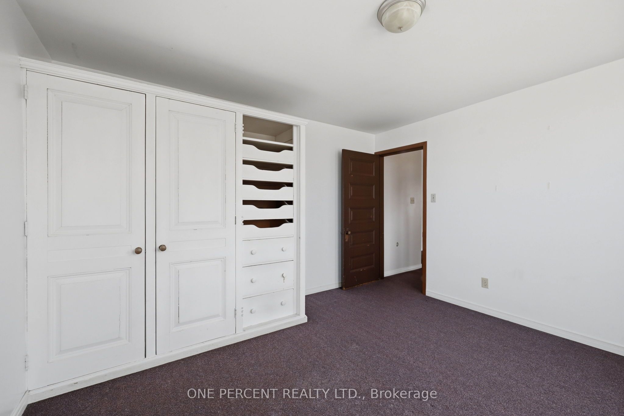 305 Central Avenue Property Photo 19