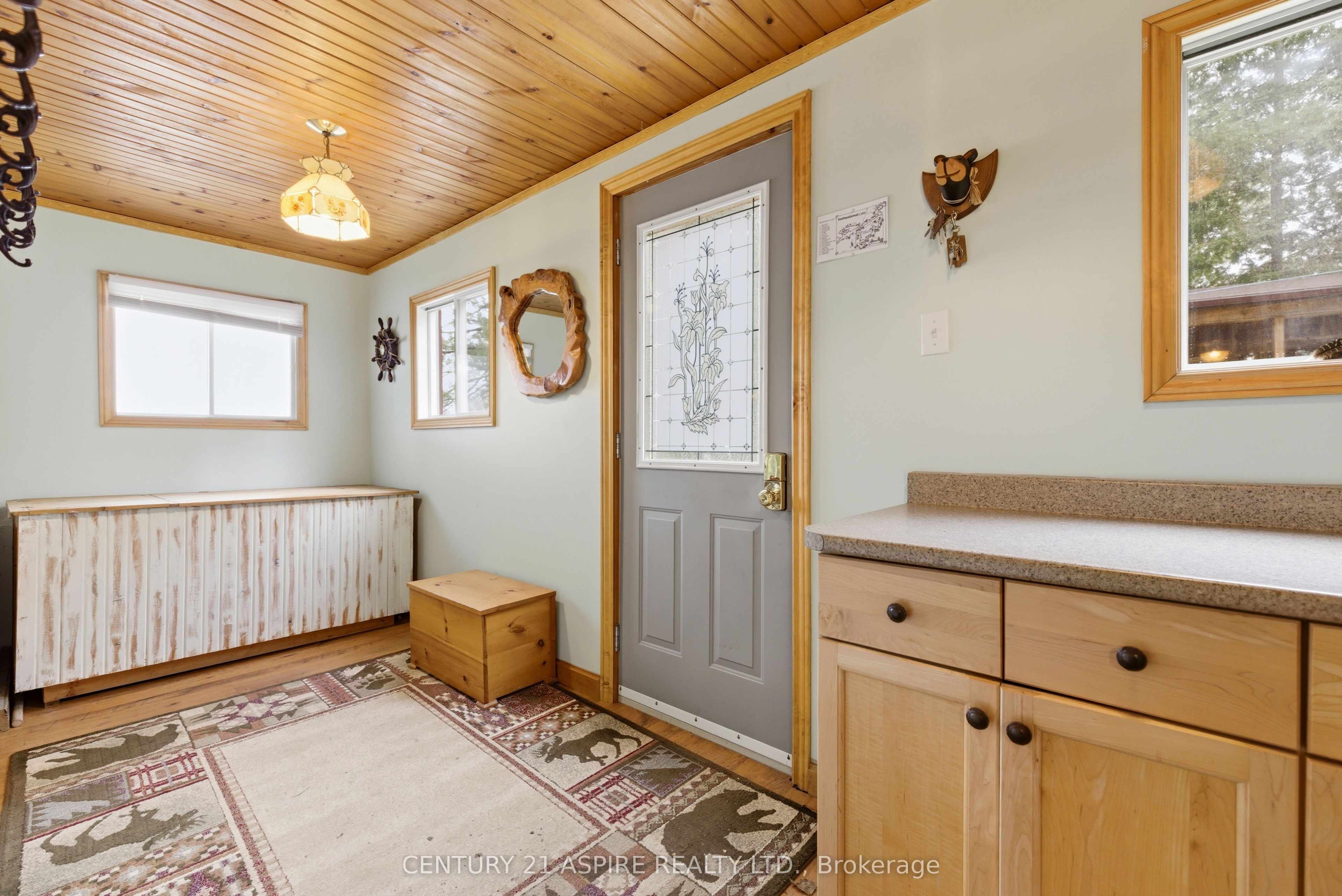 1023 Perry Point Lane Property Photo 7