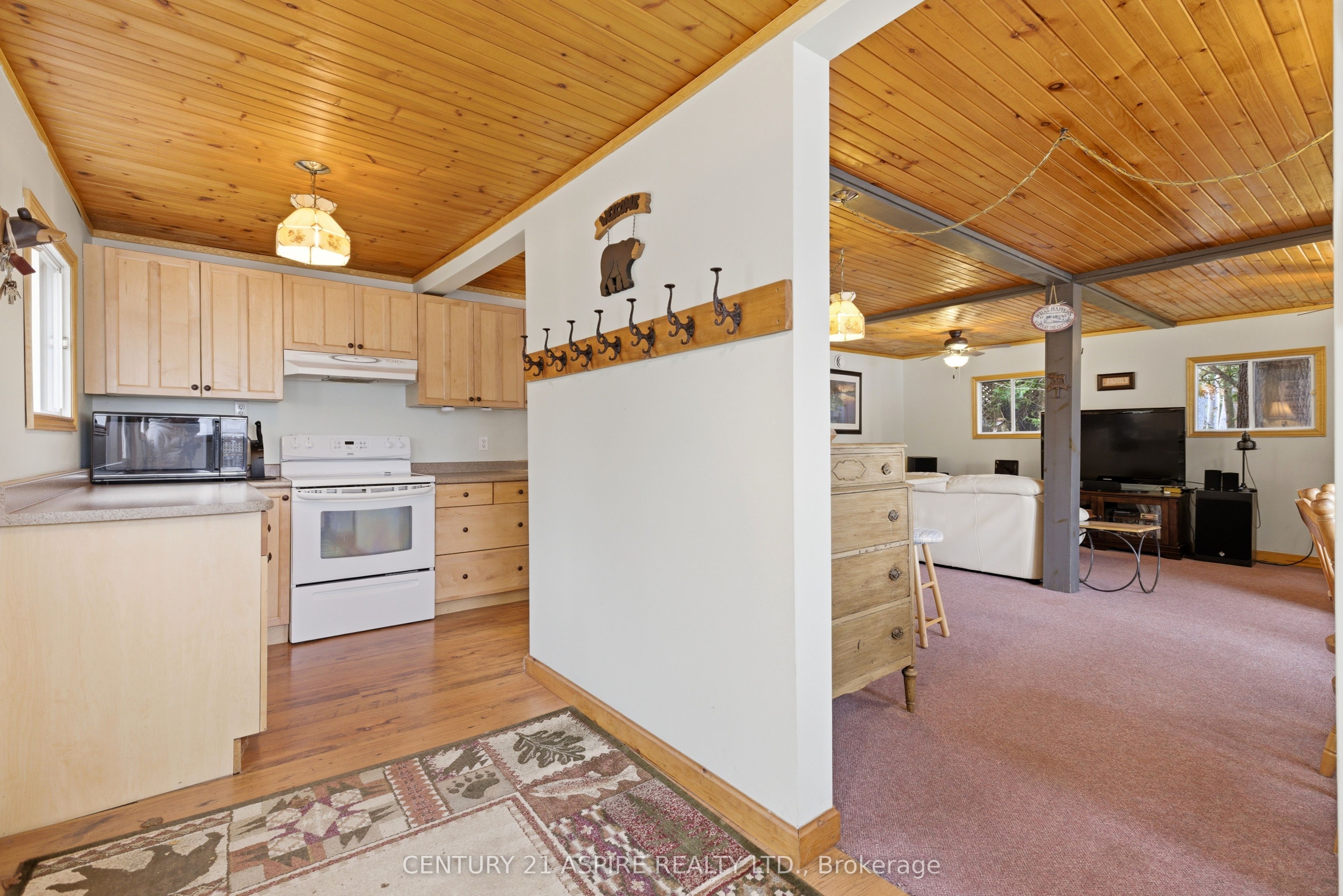 1023 Perry Point Lane Property Photo 11