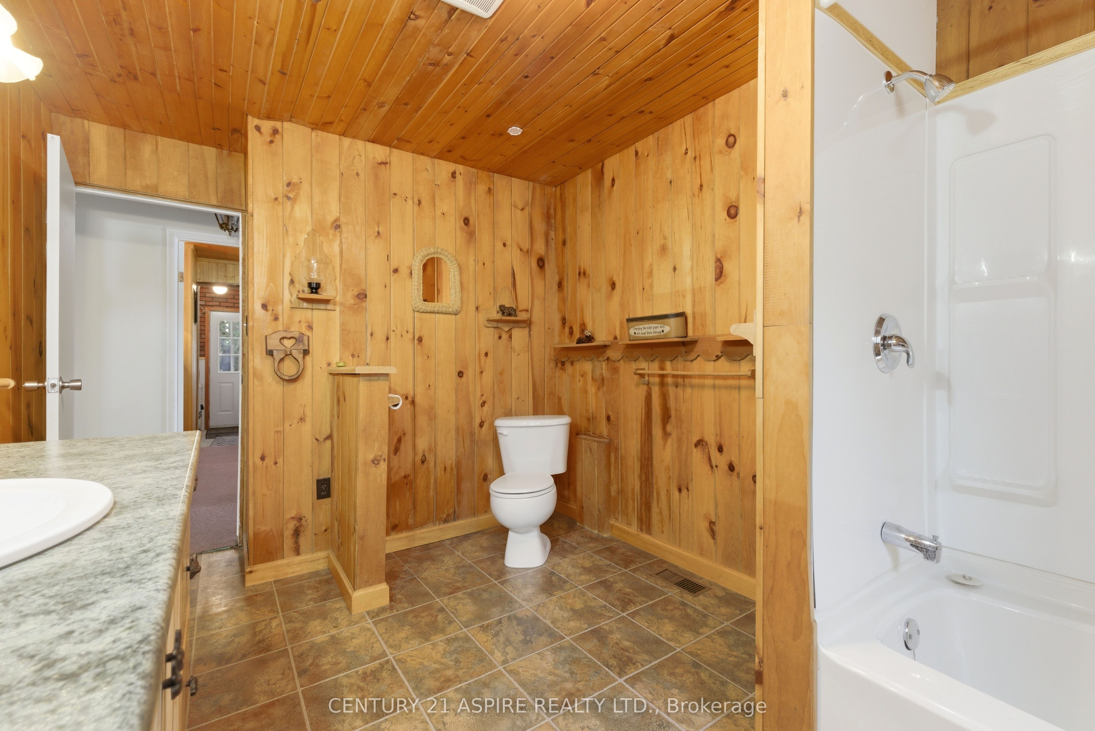 1023 Perry Point Lane Property Photo 20