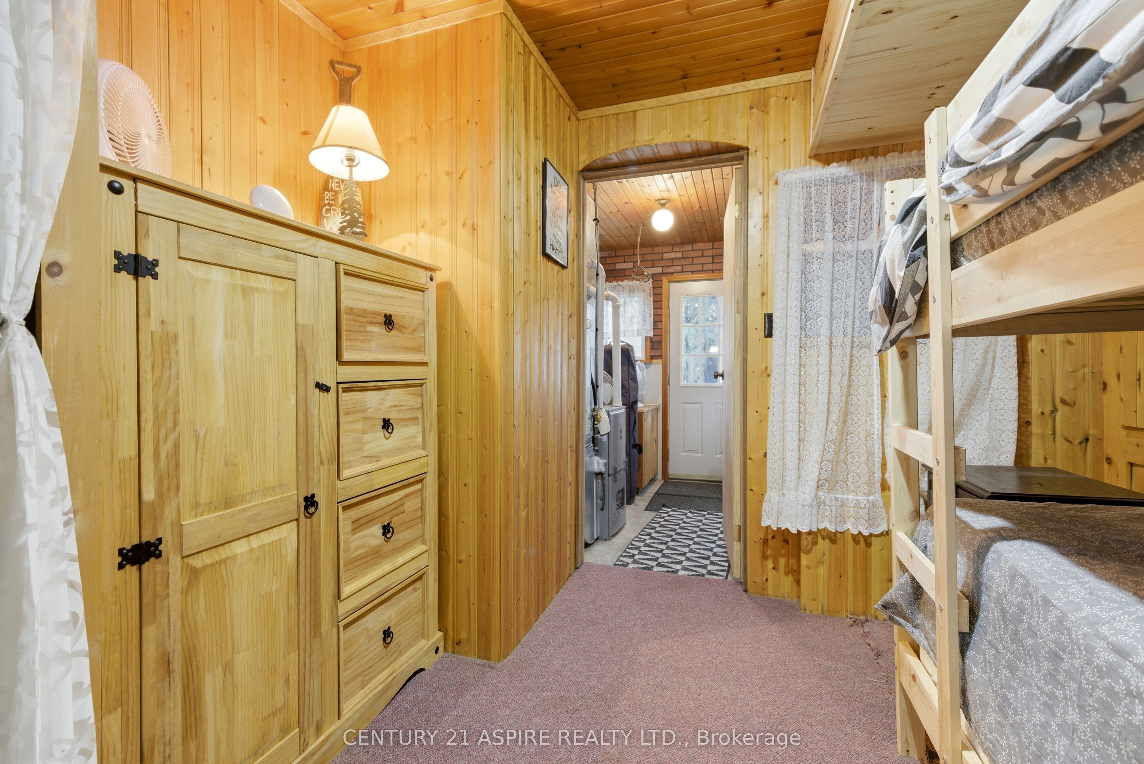1023 Perry Point Lane Property Photo 22