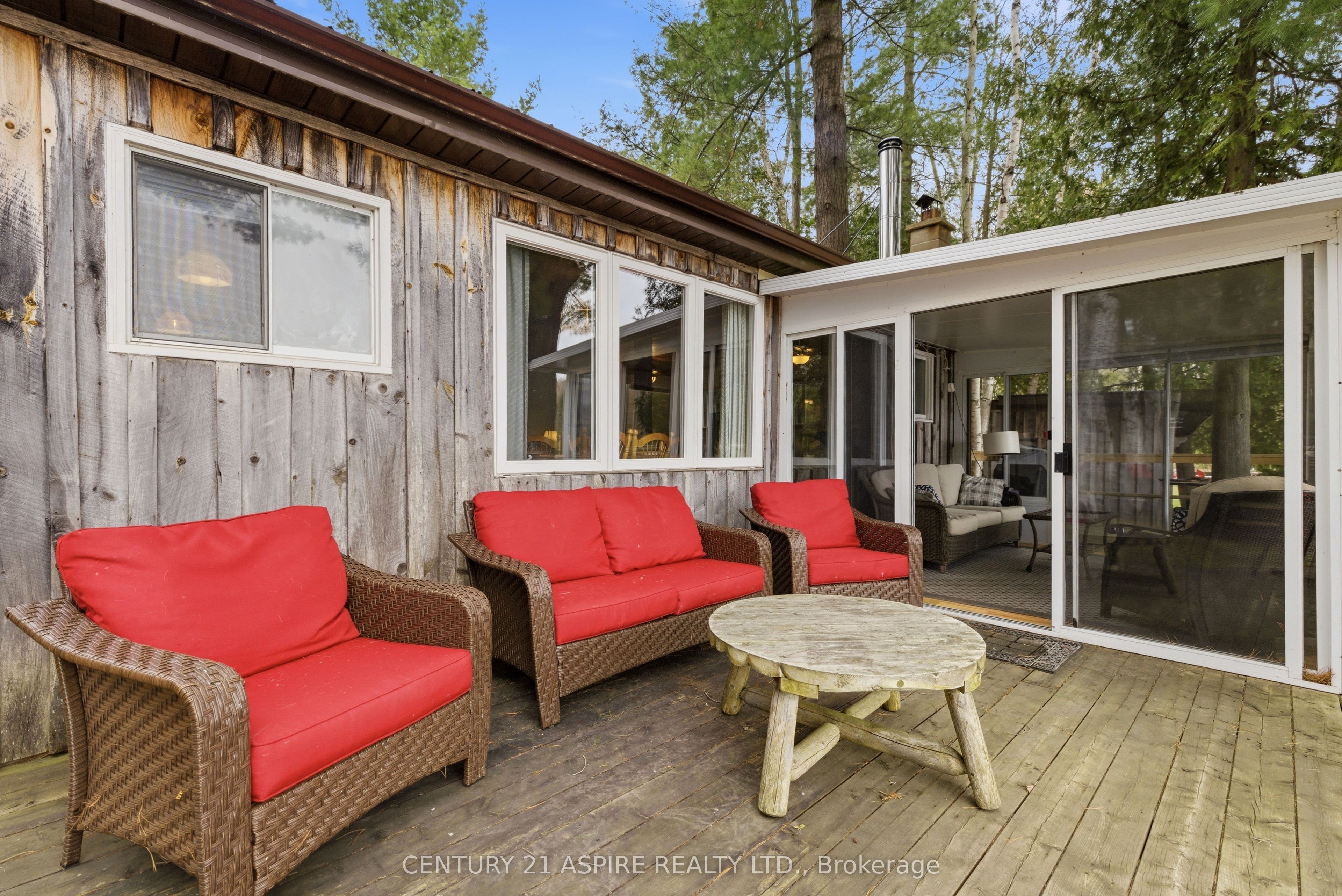 1023 Perry Point Lane Property Photo 29