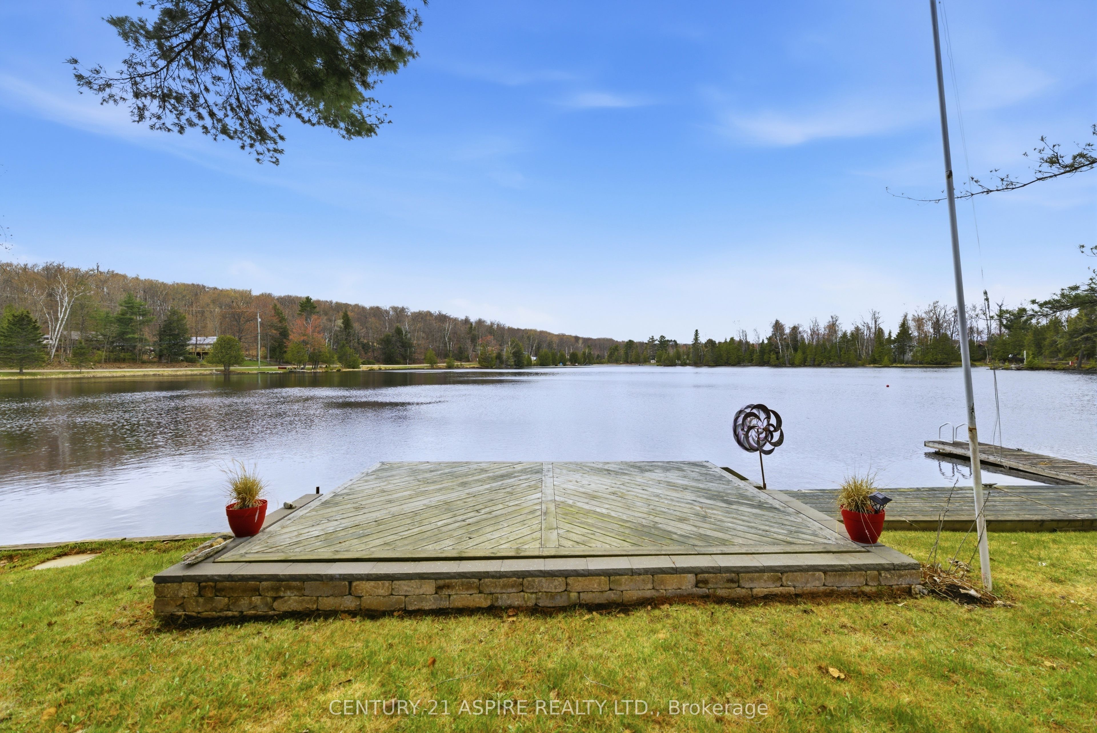 1023 Perry Point Lane Property Photo 44