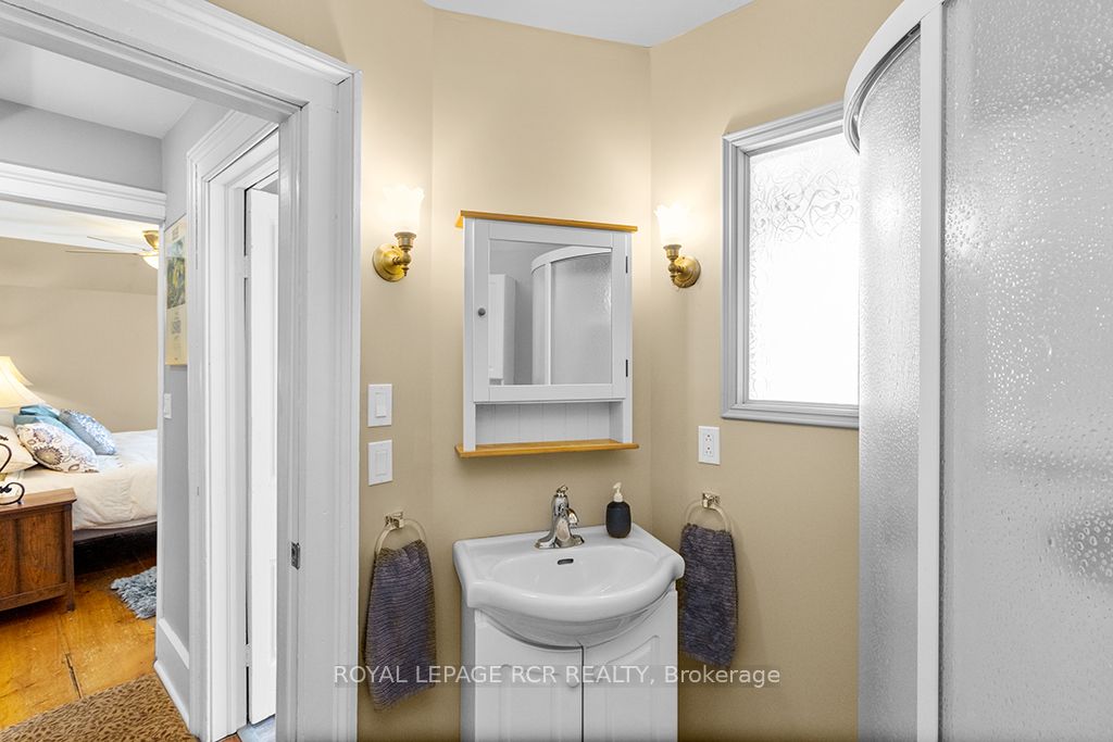 6122 Ninth Line Property Photo 30