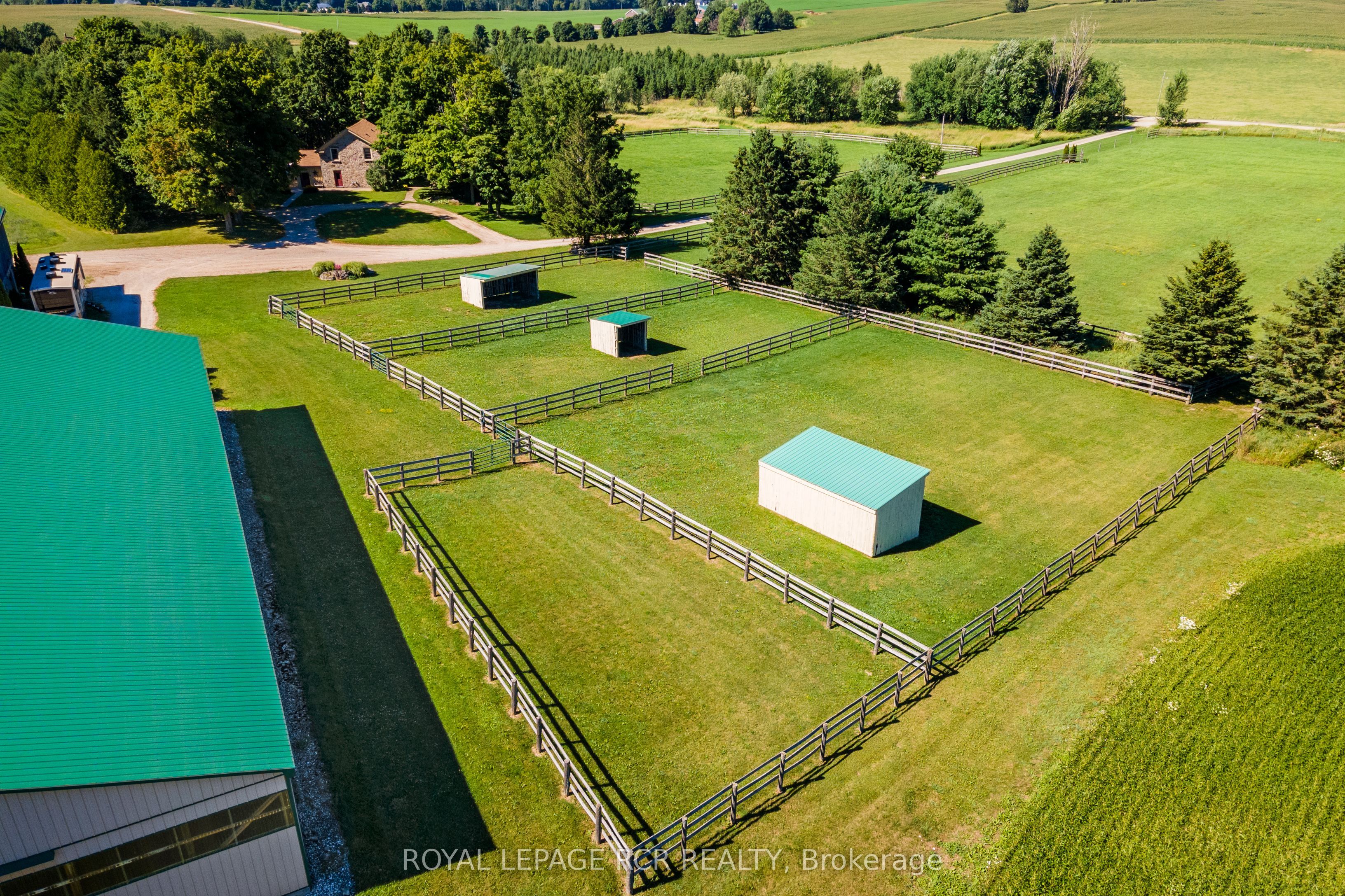 6122 Ninth Line Property Photo 40