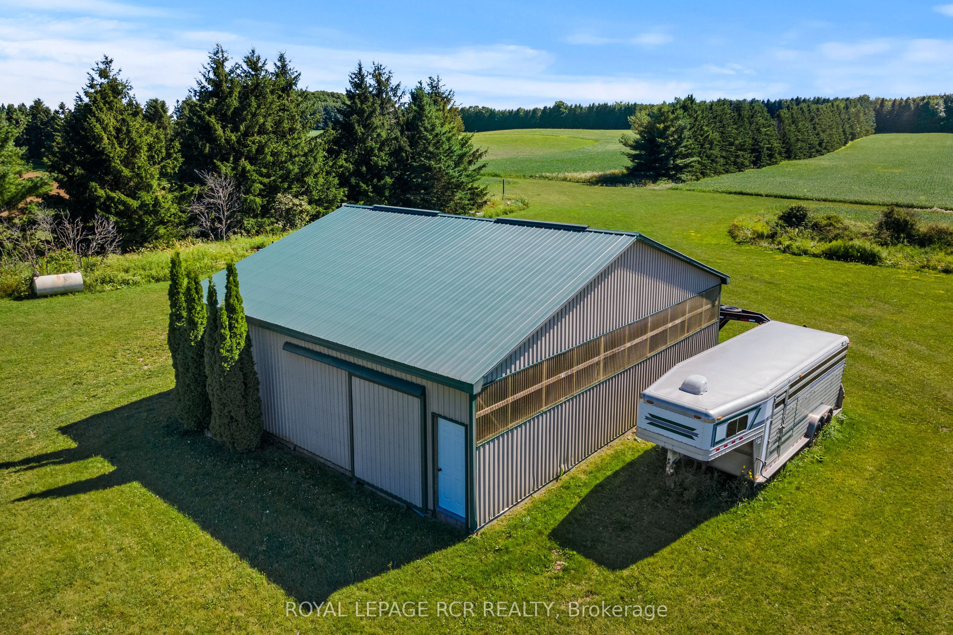 6122 Ninth Line Property Photo 43