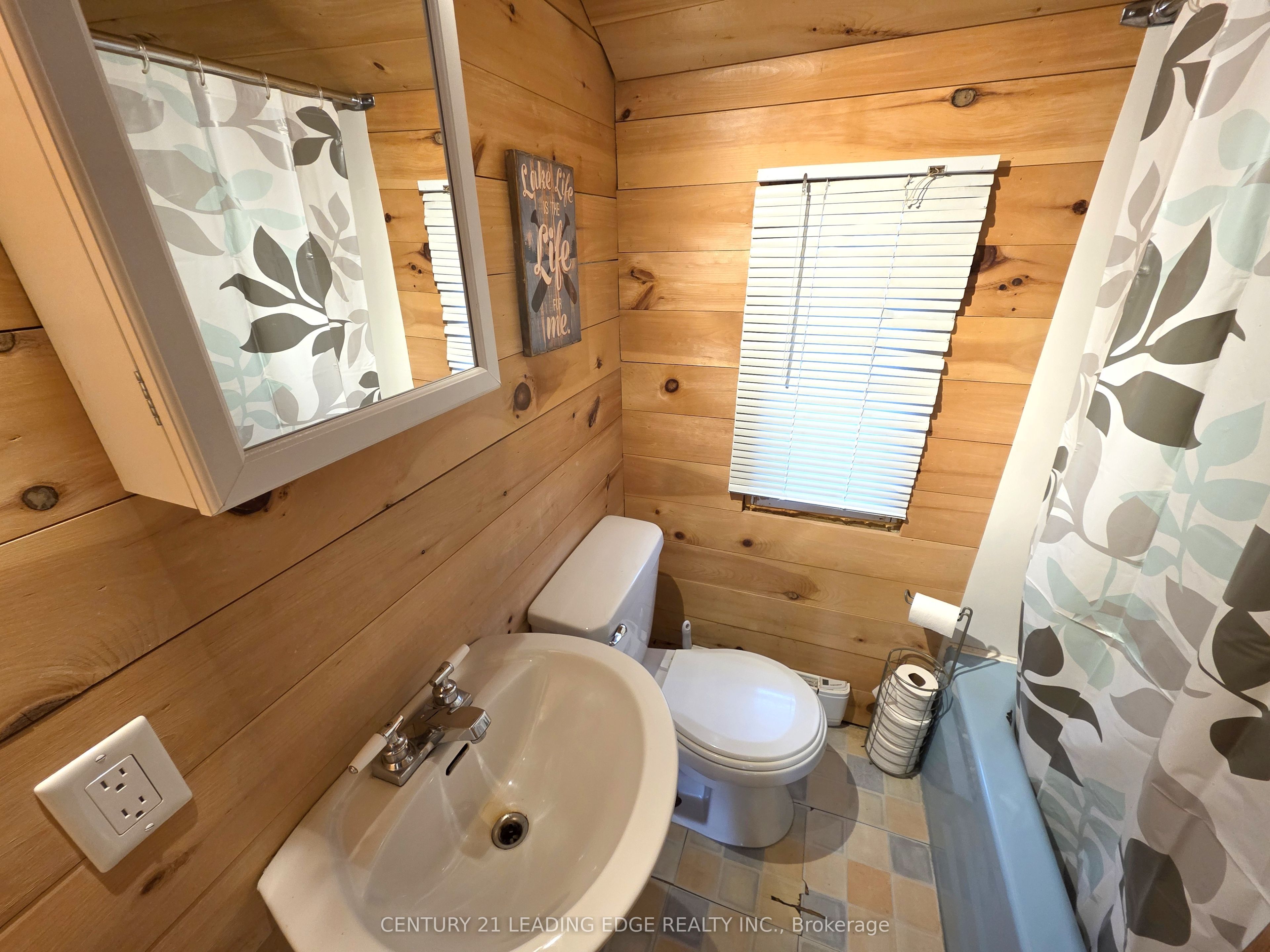 1043 Lobo Drive 24 Property Photo 18