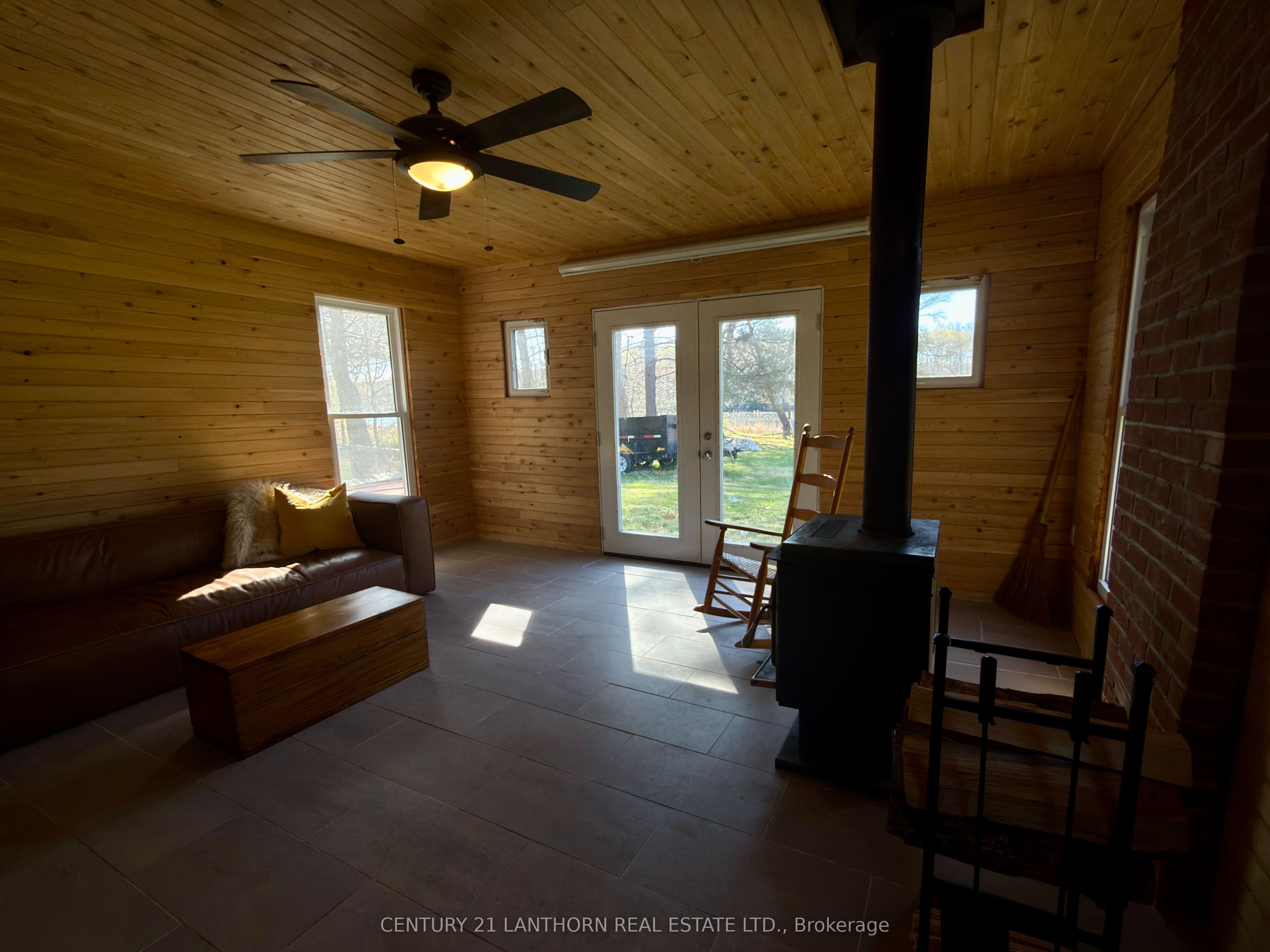 210 C Storms Road Property Photo 4