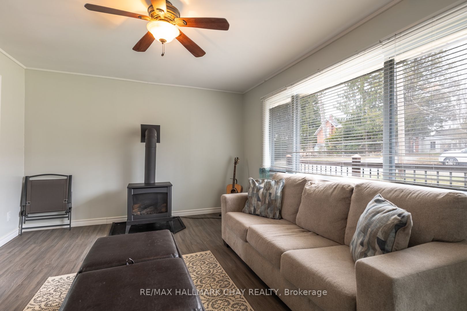 6 Dickson Street Property Photo 8