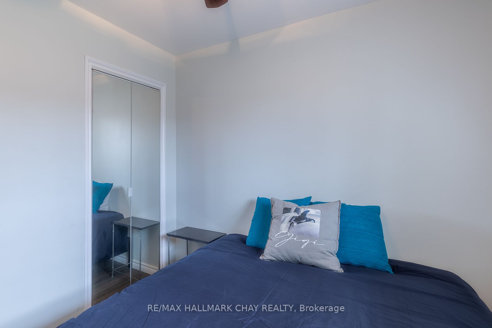 6 Dickson Street Property Photo 11