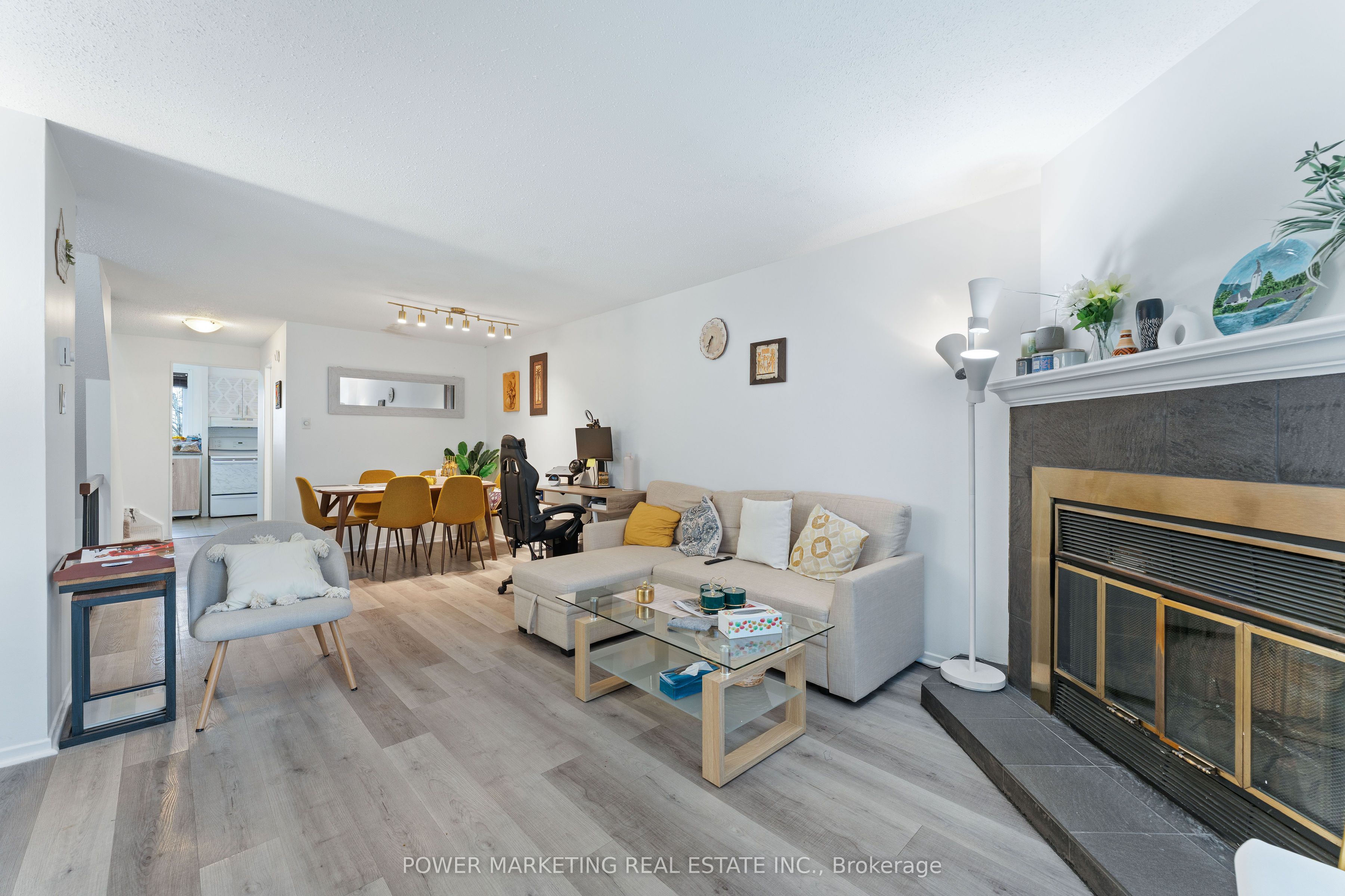 6702 Jeanne D'arc Boulevard N B Property Photo 5