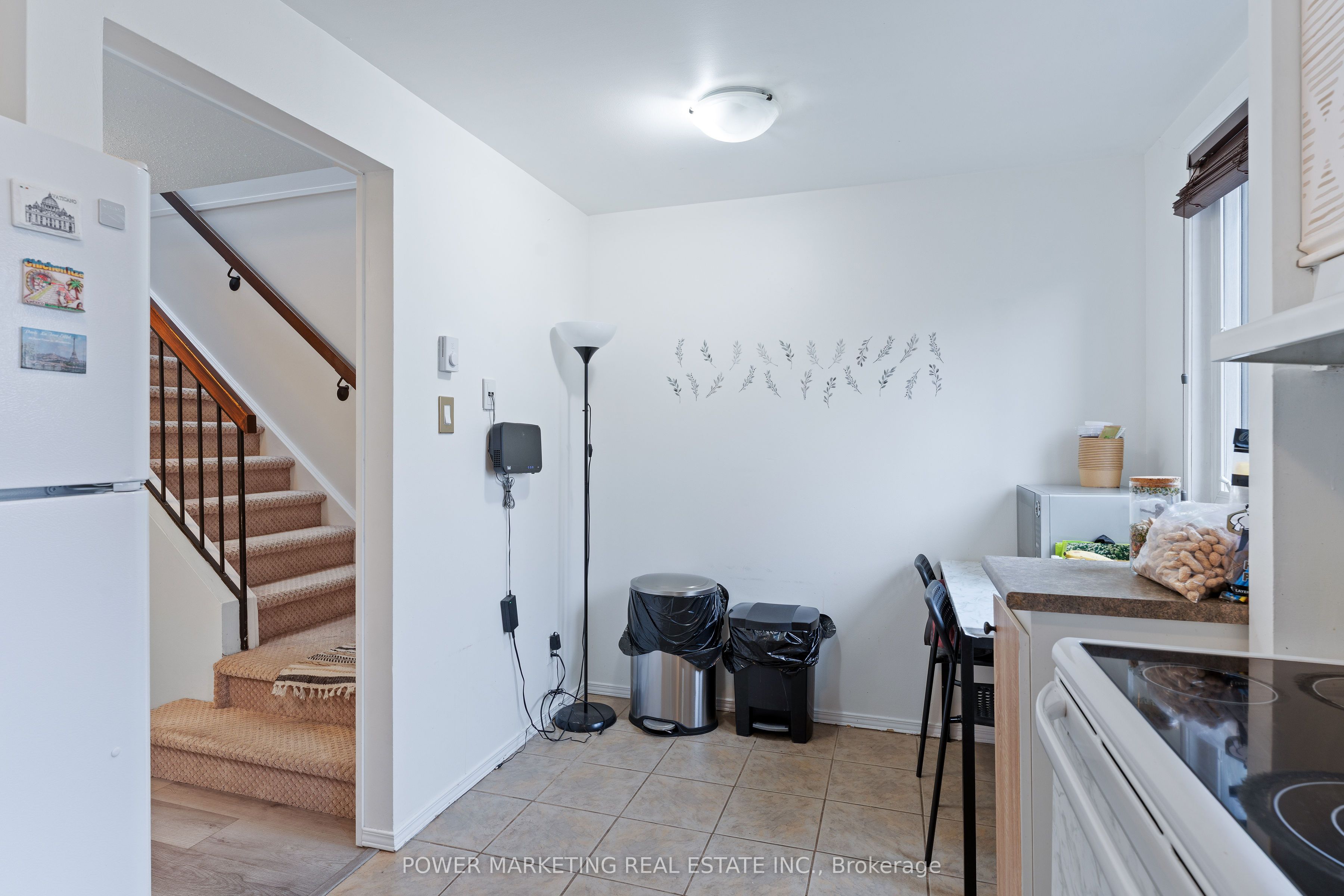 6702 Jeanne D'arc Boulevard N B Property Photo 8