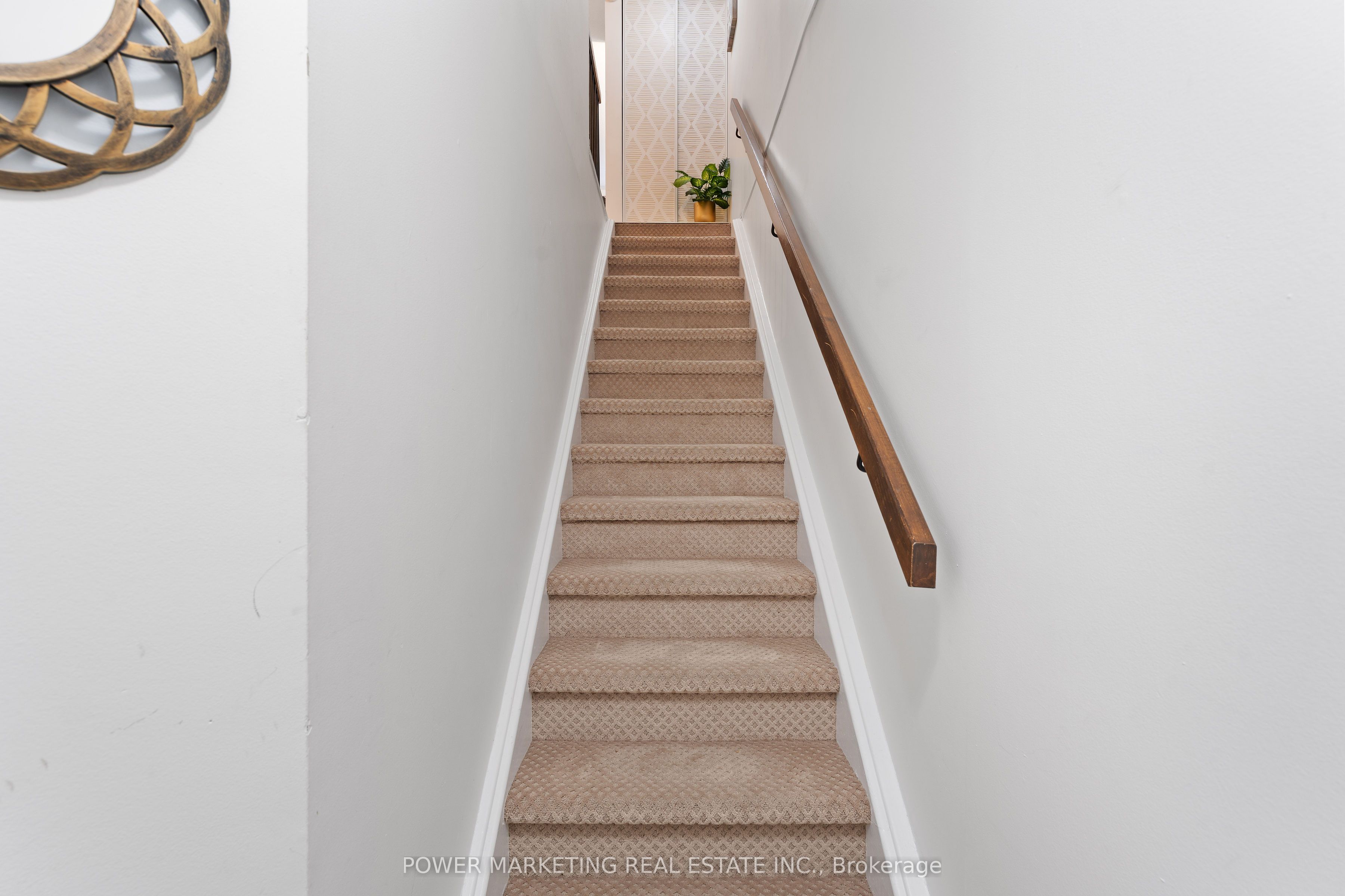 6702 Jeanne D'arc Boulevard N B Property Photo 18