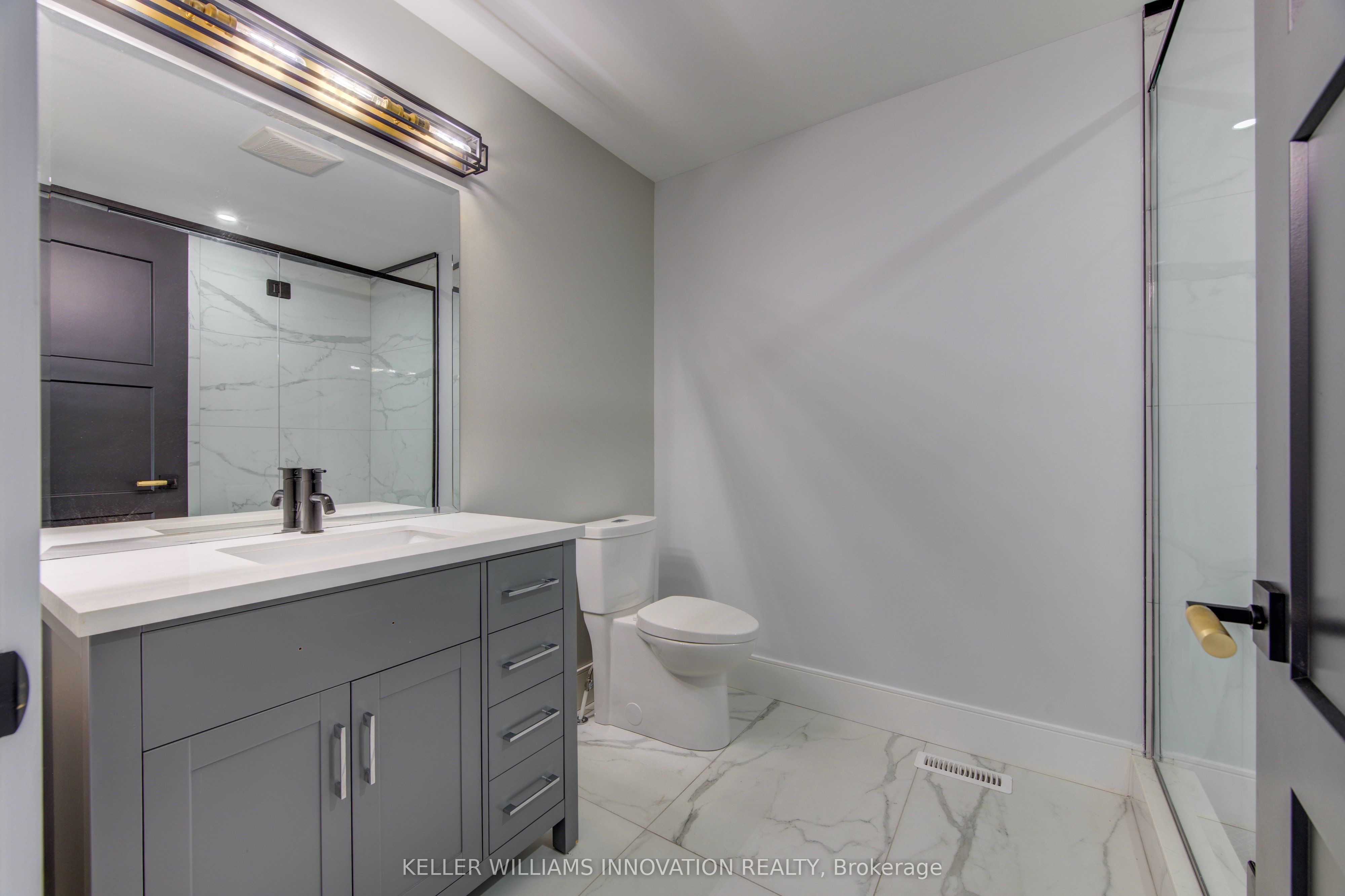 8 Edgeview Crescent W Property Photo 40