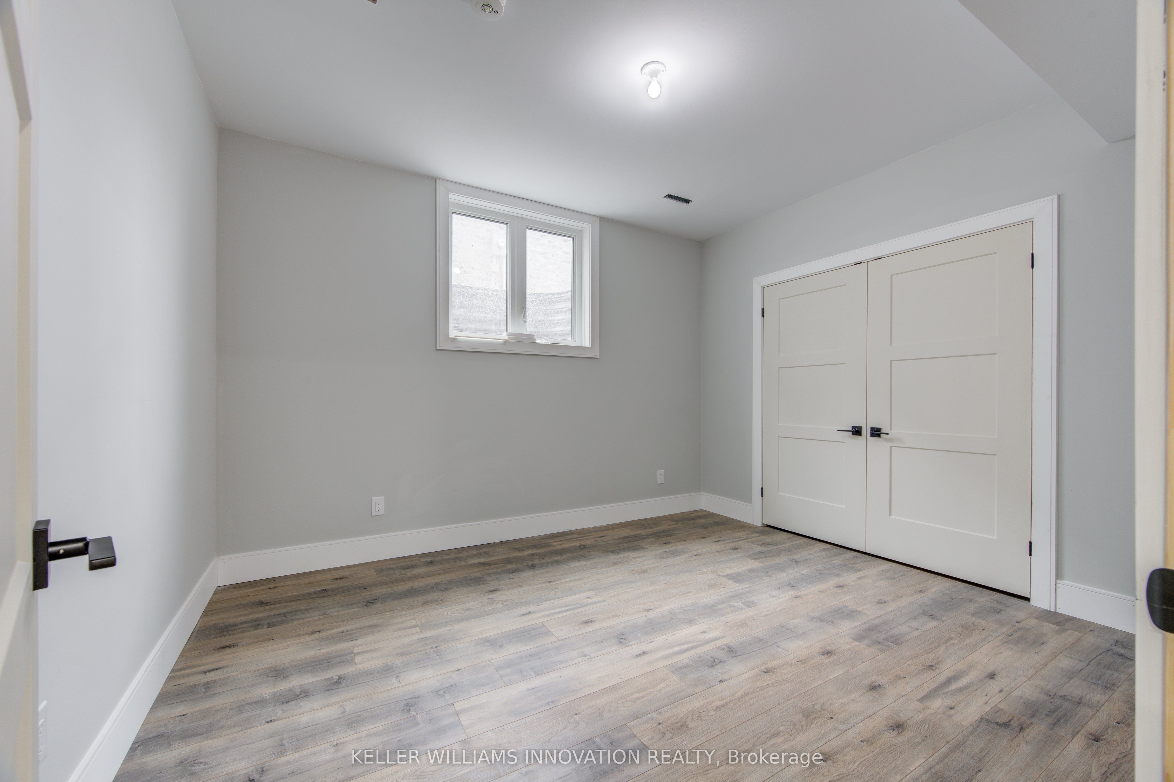 8 Edgeview Crescent W Property Photo 43
