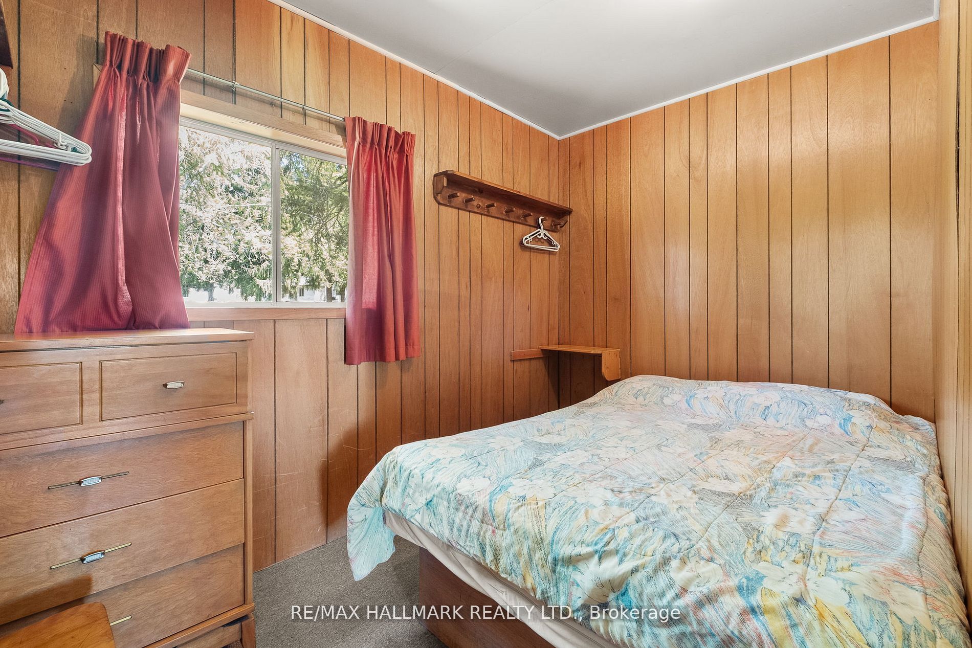 449 Island View Road 108 Property Photo 6