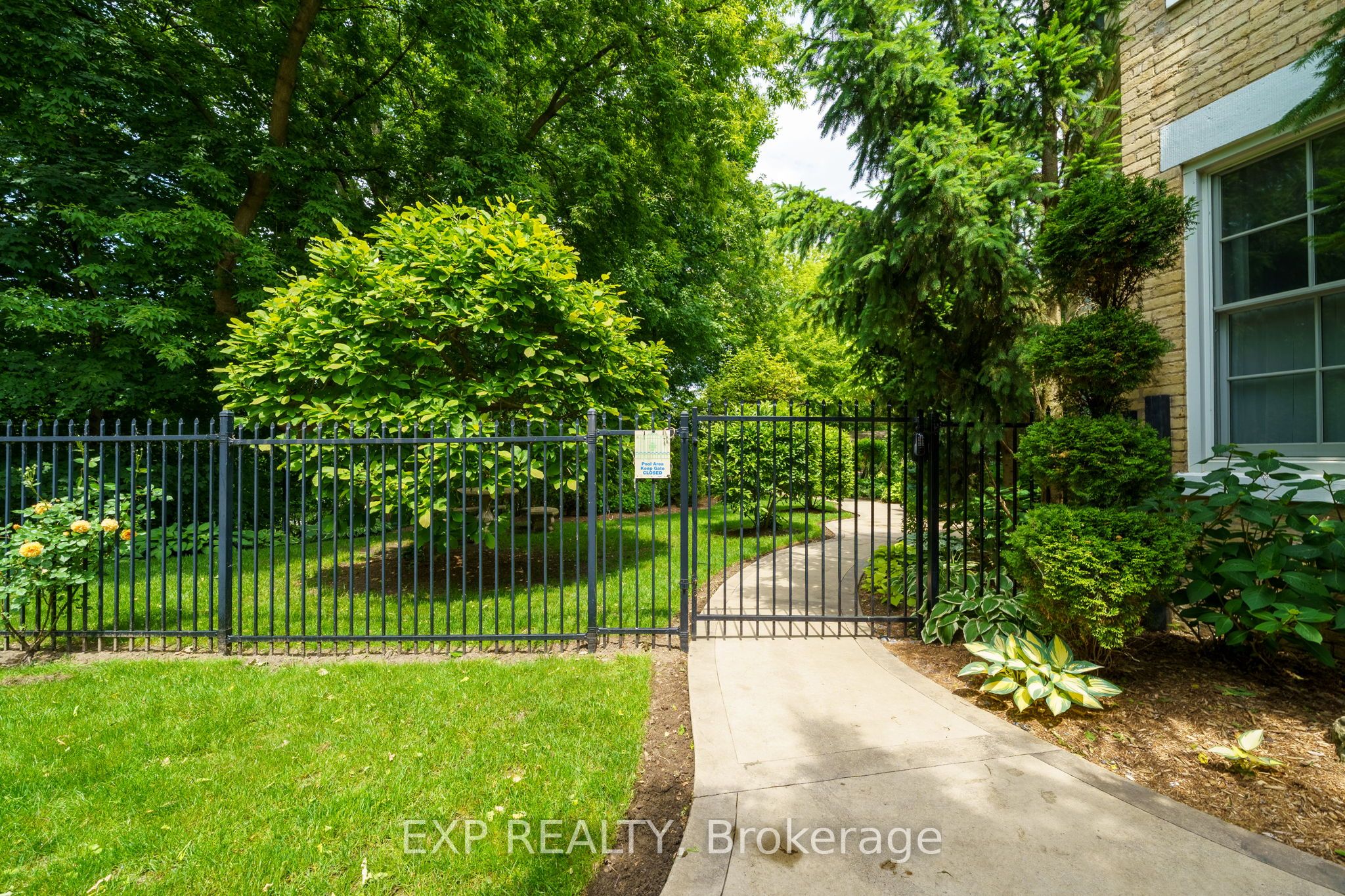 80 Barton Street 3 Property Photo 32