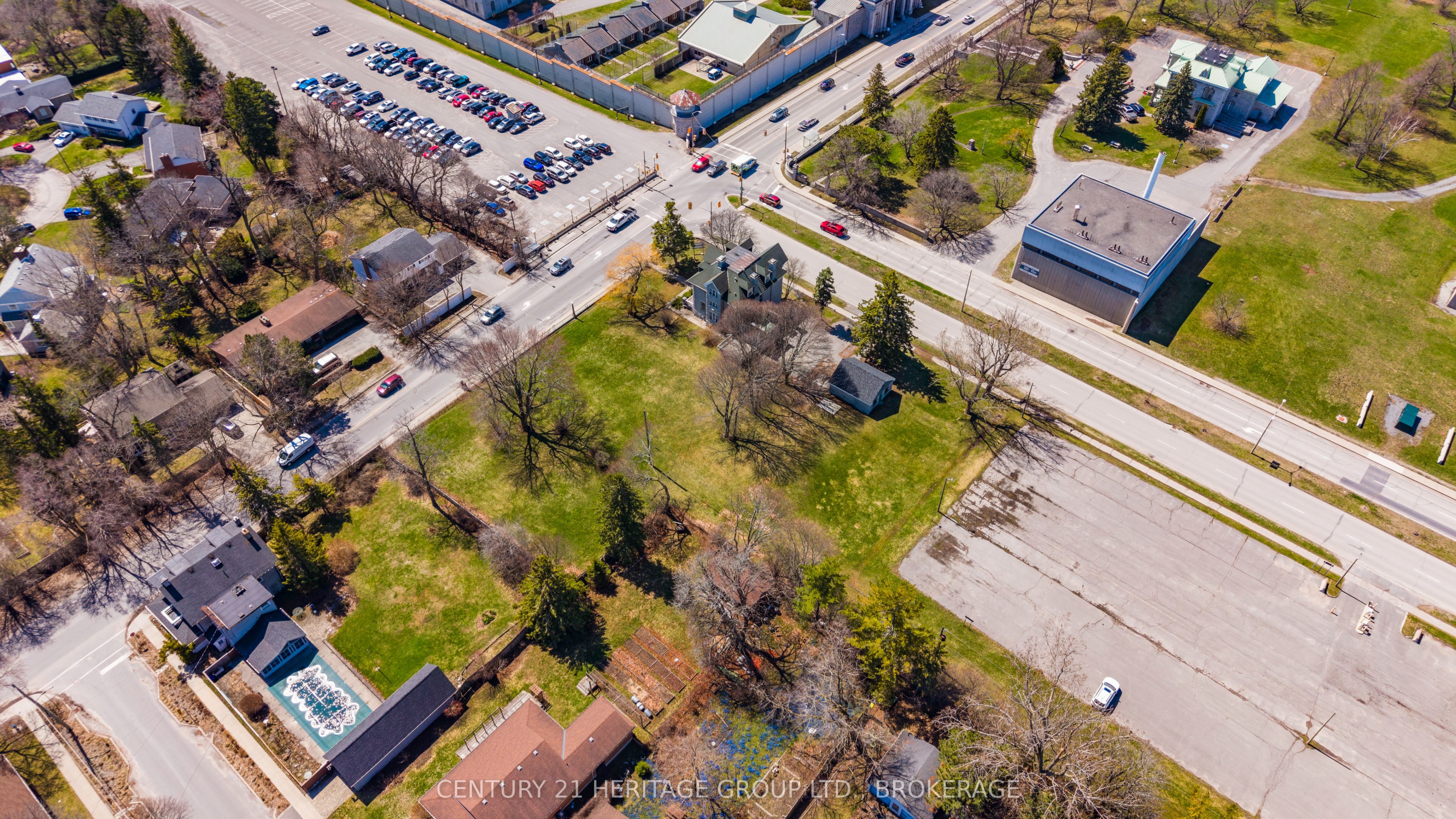 525 King Street W Property Photo 16