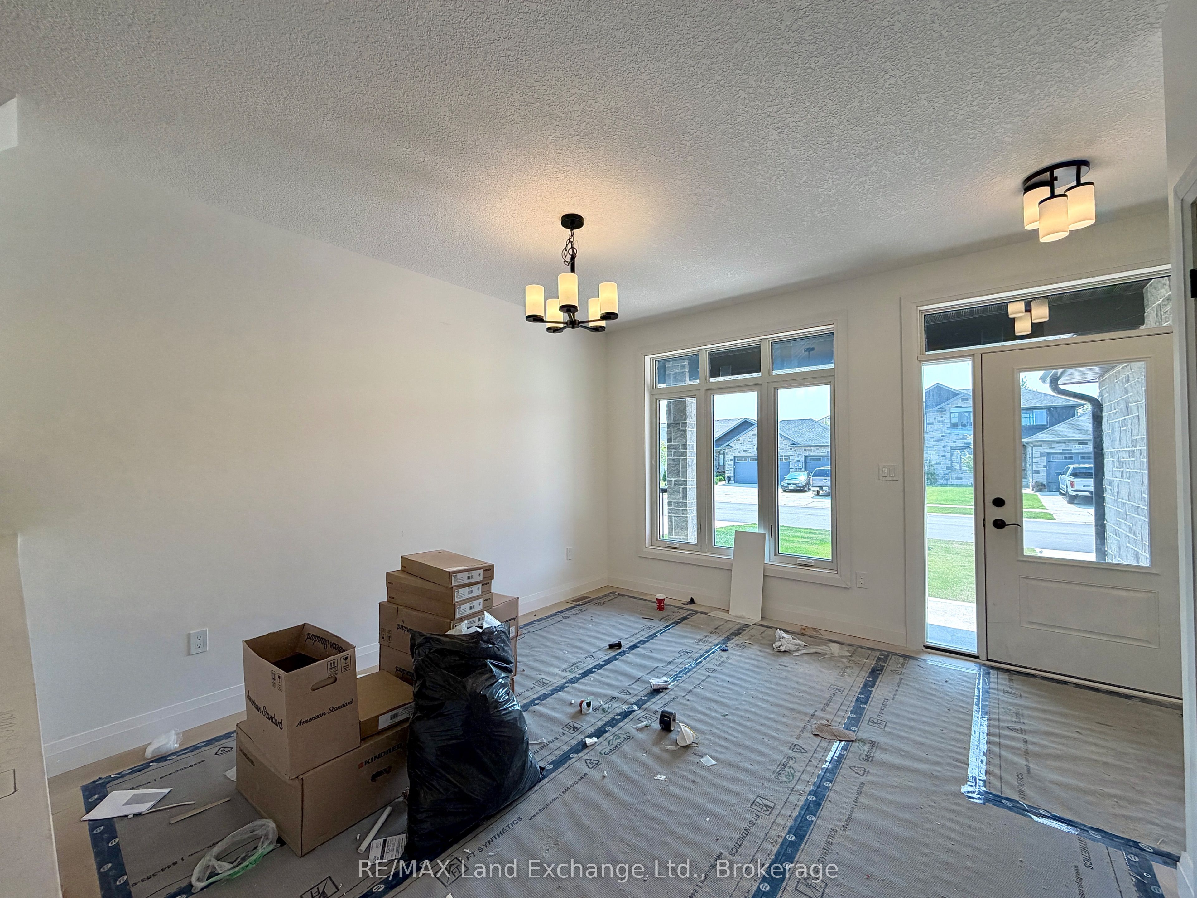 383 Rosner Drive Property Photo 3