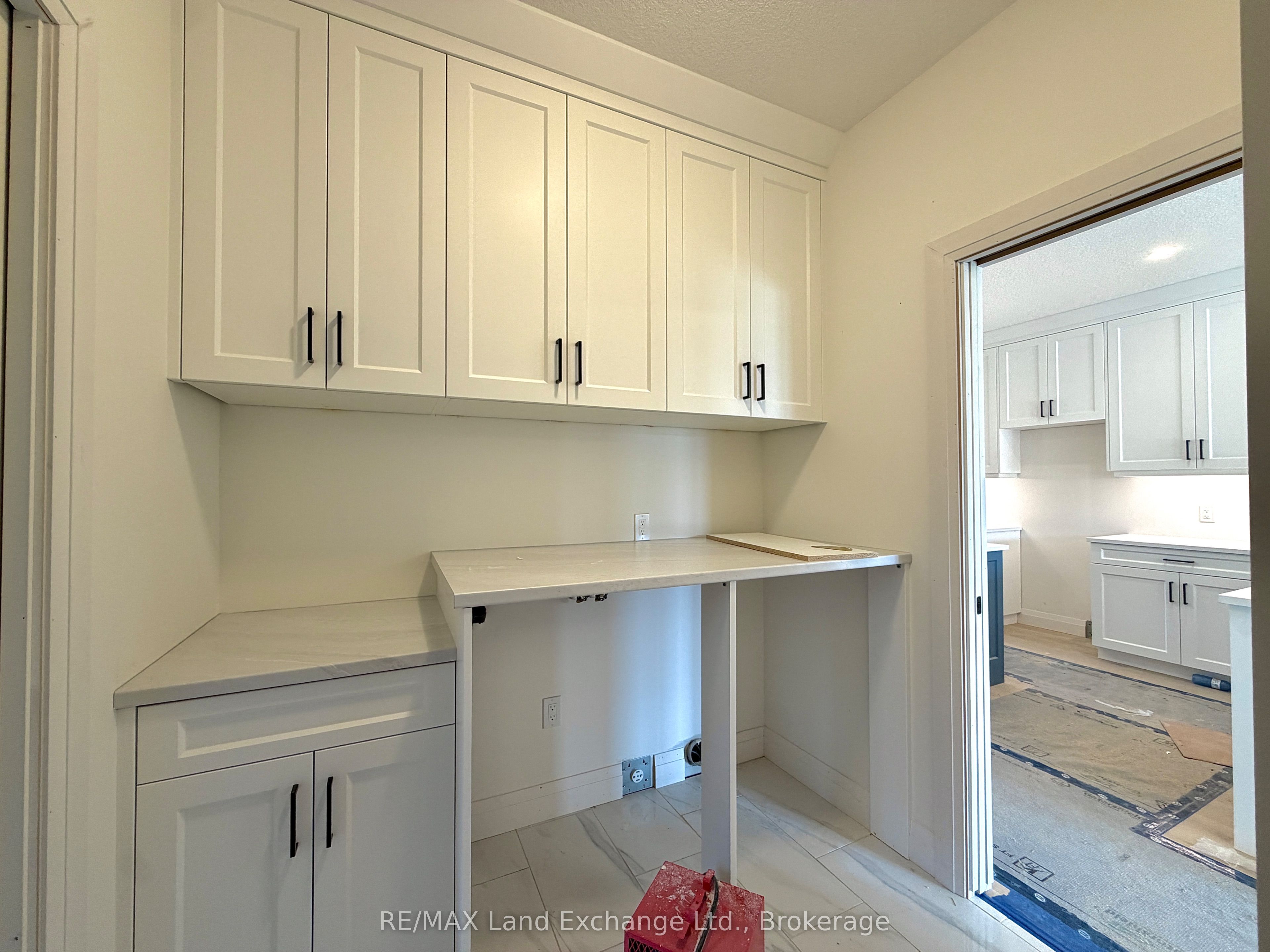 383 Rosner Drive Property Photo 5