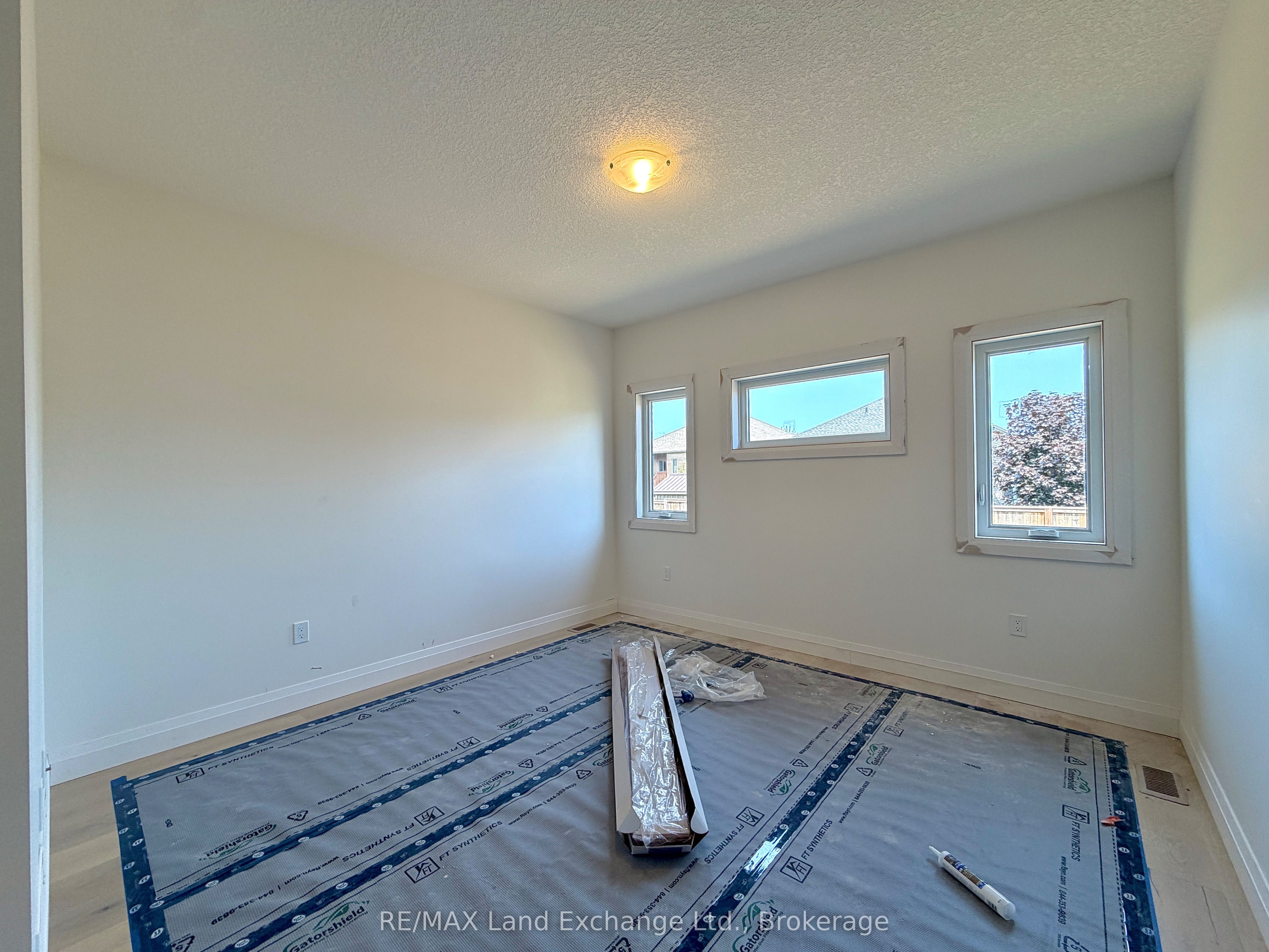 383 Rosner Drive Property Photo 8