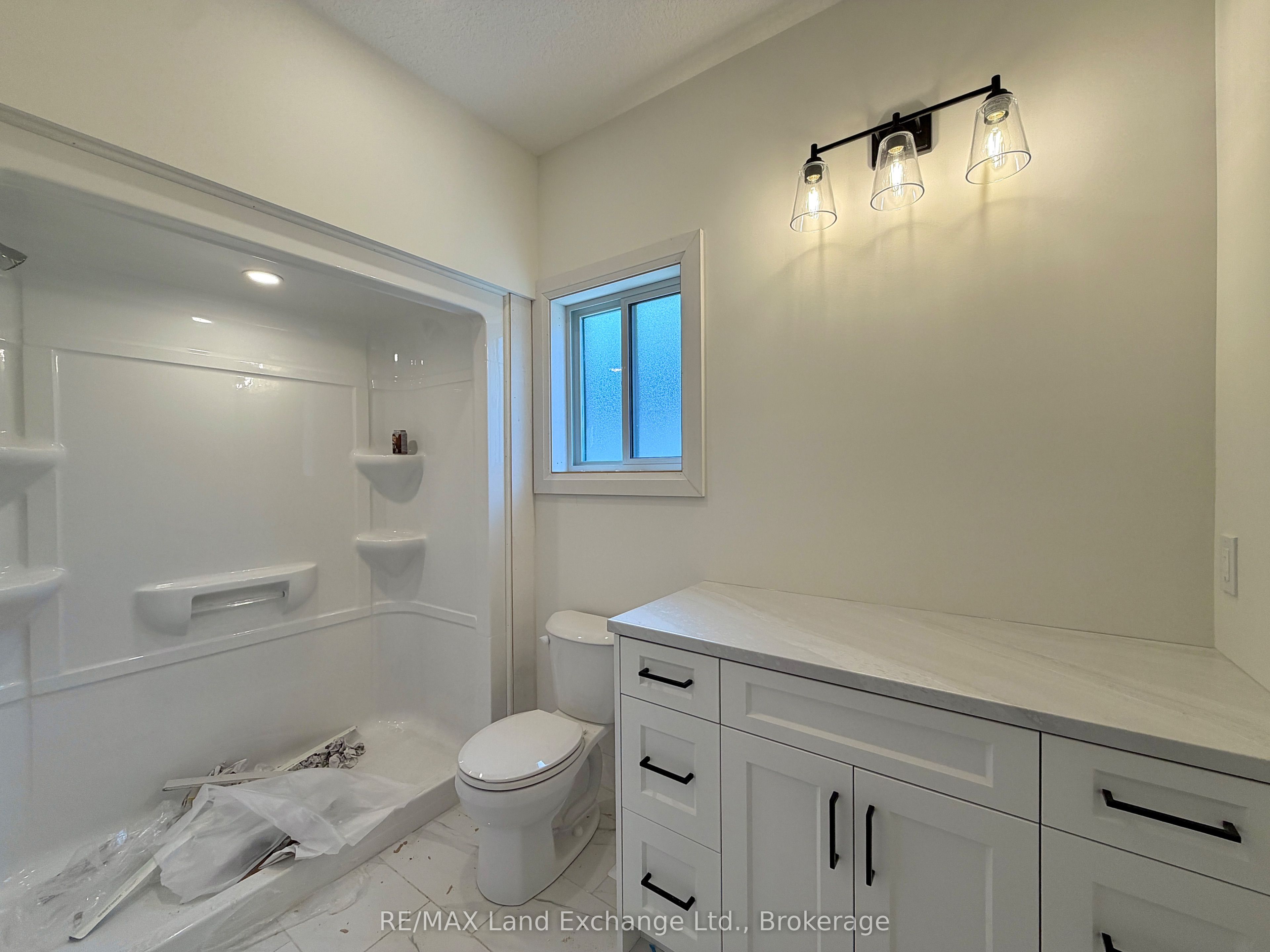 383 Rosner Drive Property Photo 9