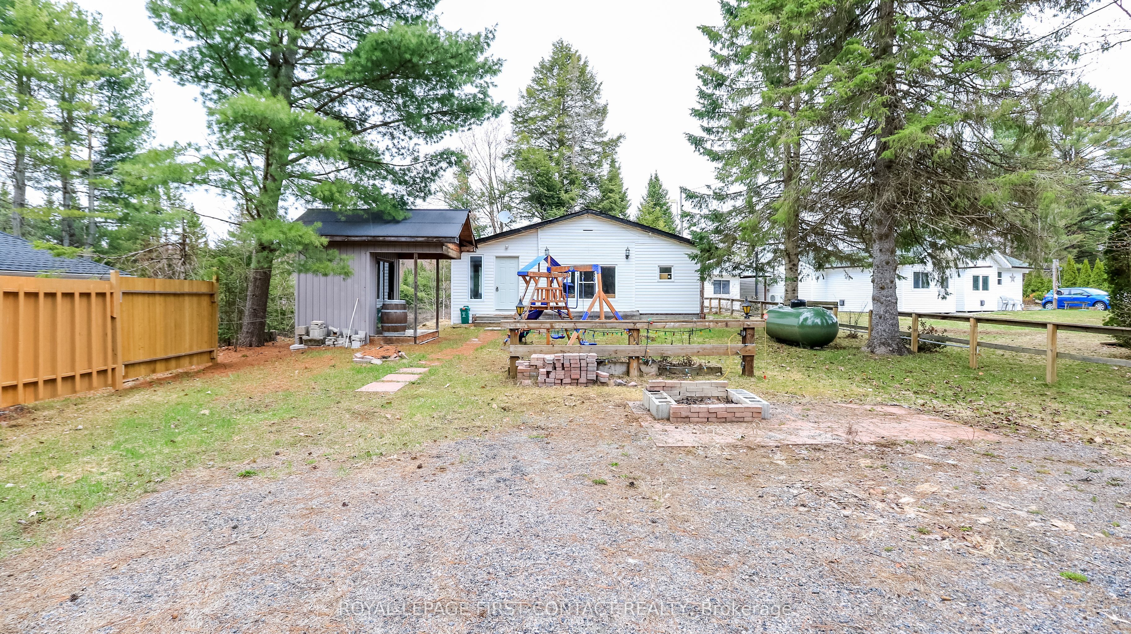 1088 Colony Road Property Photo 18