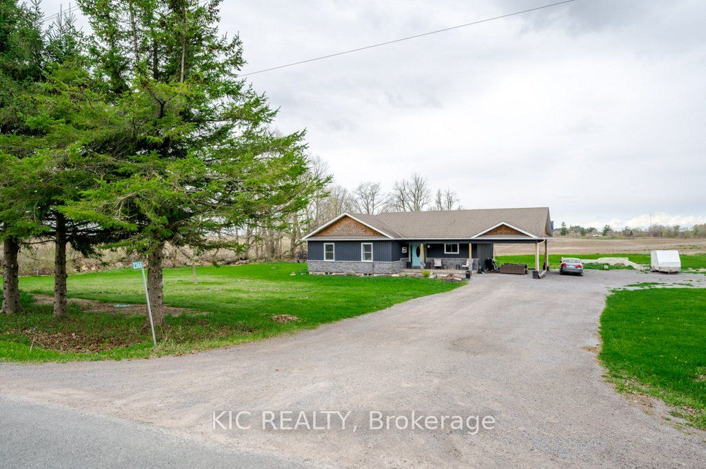 2366 Asphodel 10th Line Property Photo 2