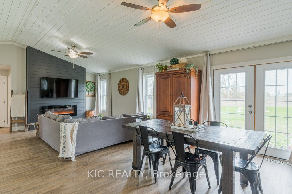 2366 Asphodel 10th Line Property Photo 23