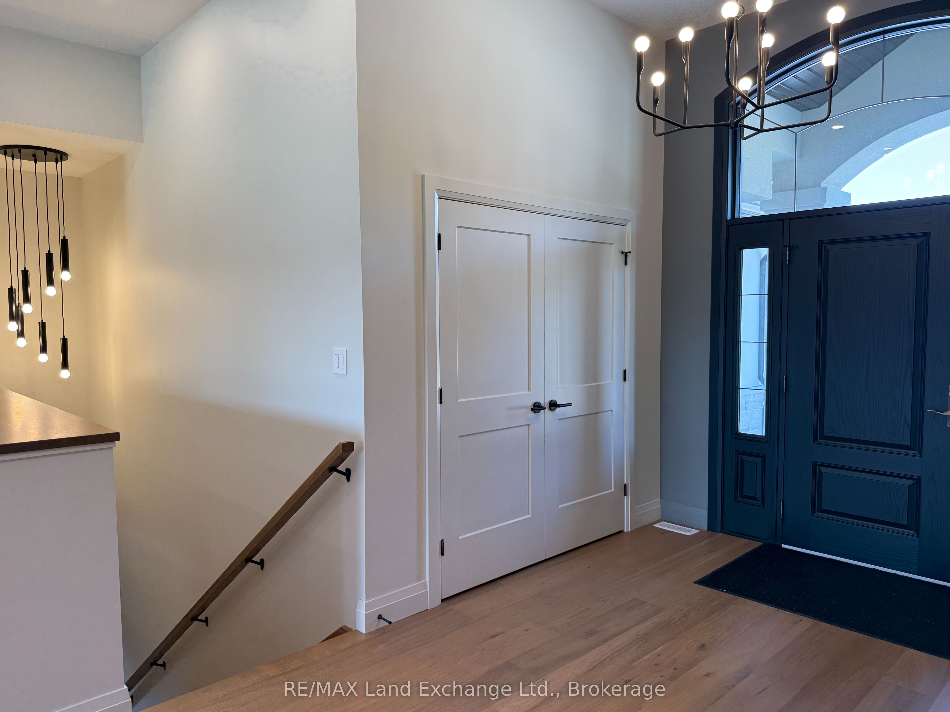 926 Bogdanovic Way Property Photo 3