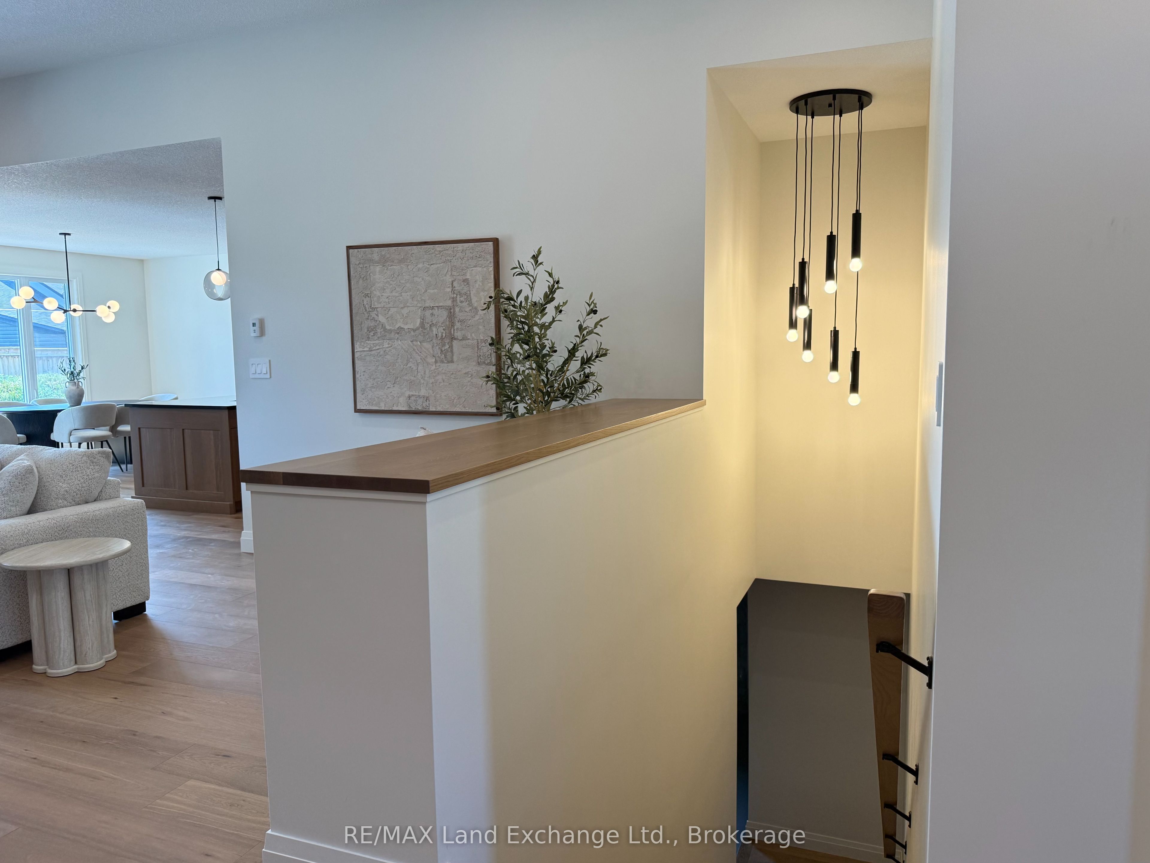 926 Bogdanovic Way Property Photo 4
